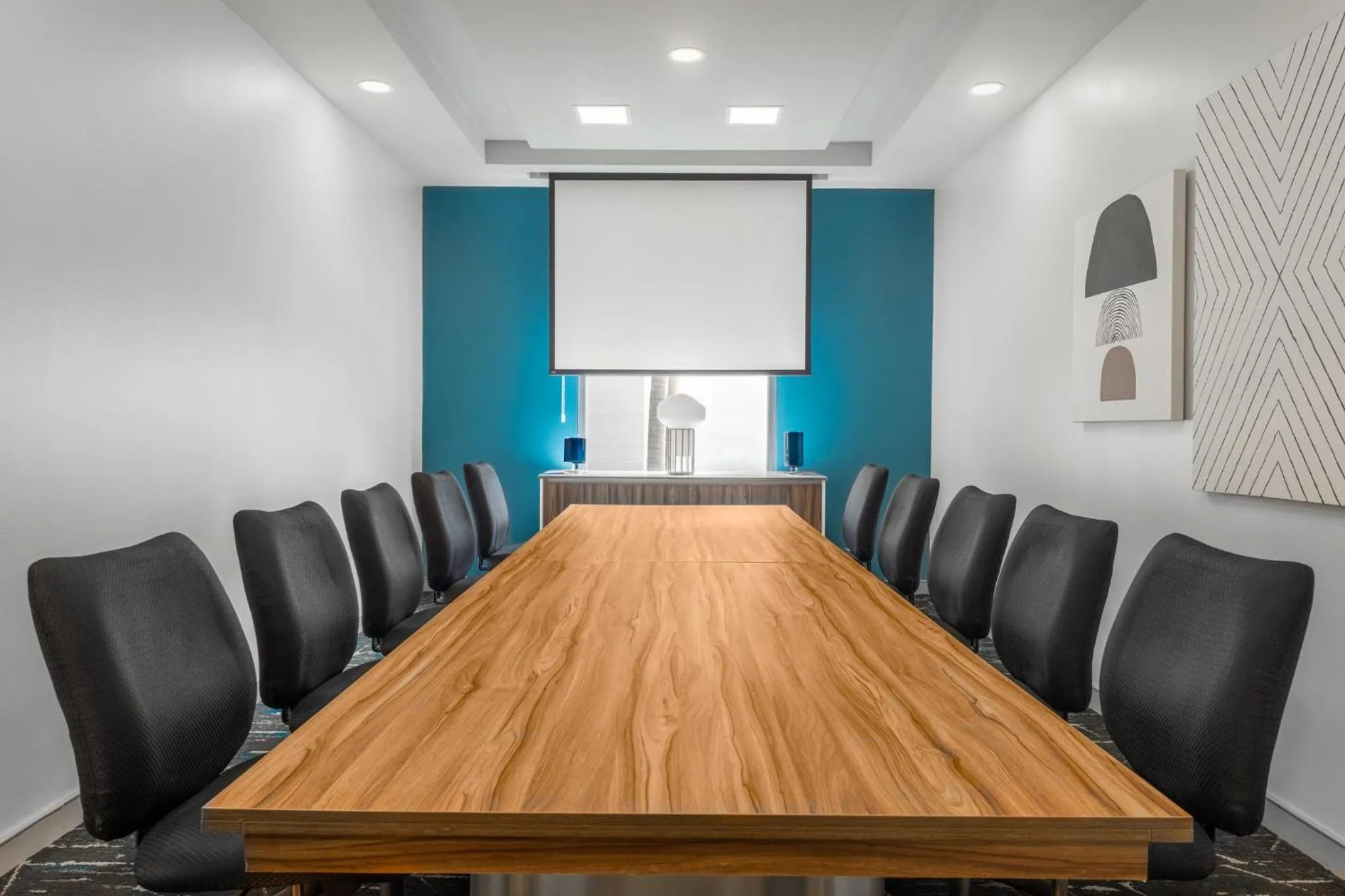Meeting/conference room in Holiday Inn Express San Jose Forum by IHG