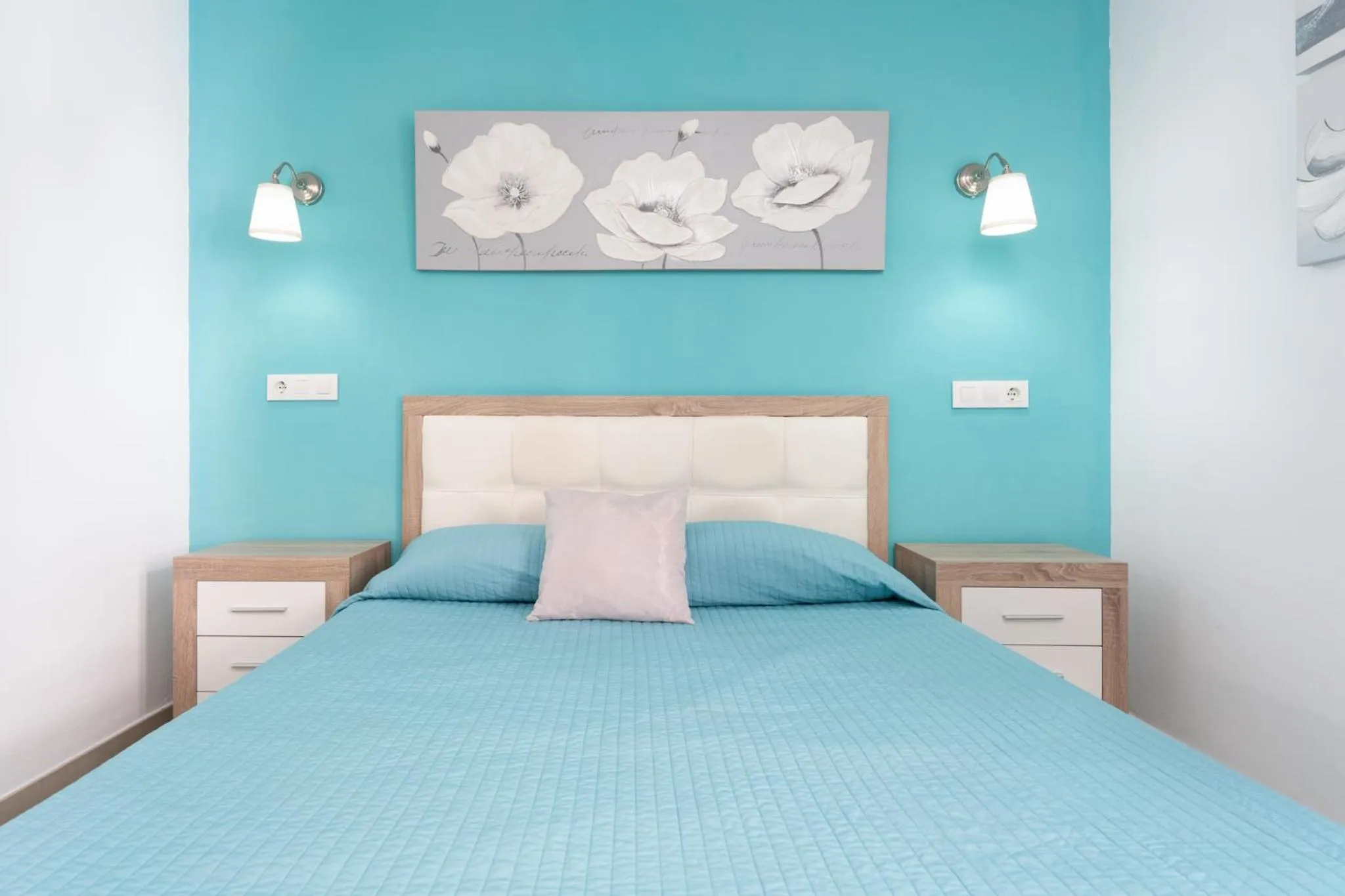 Bedroom, Bed in Billy's Puerto de Mogán Apartments by LIVVO