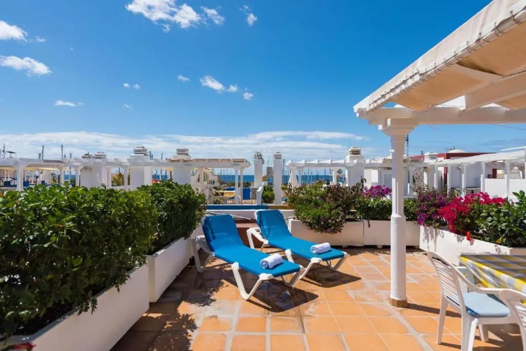 Solarium in Billy's Puerto de Mogán Apartments by LIVVO