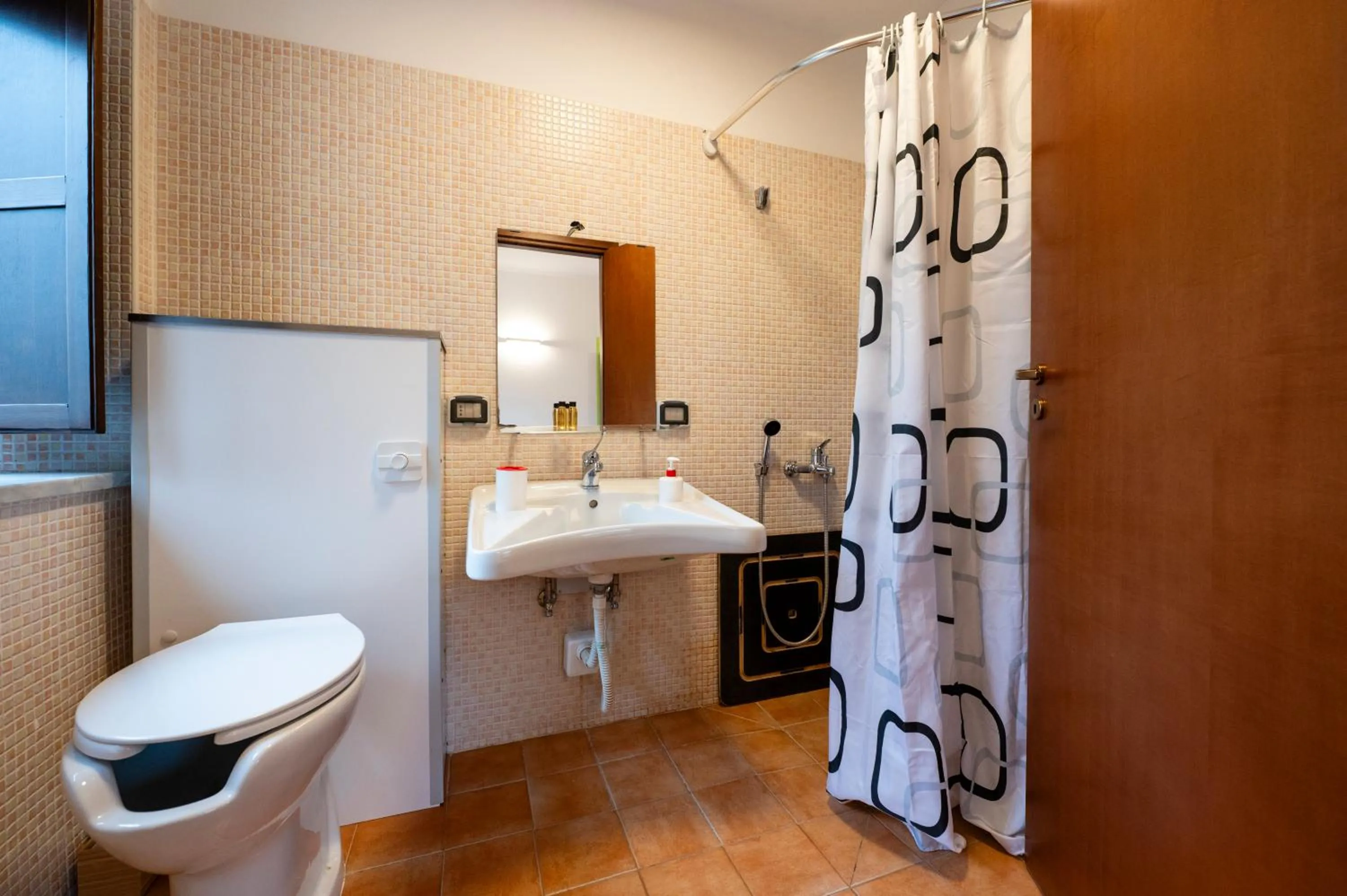 Toilet in Rifugio Giuliano Marini