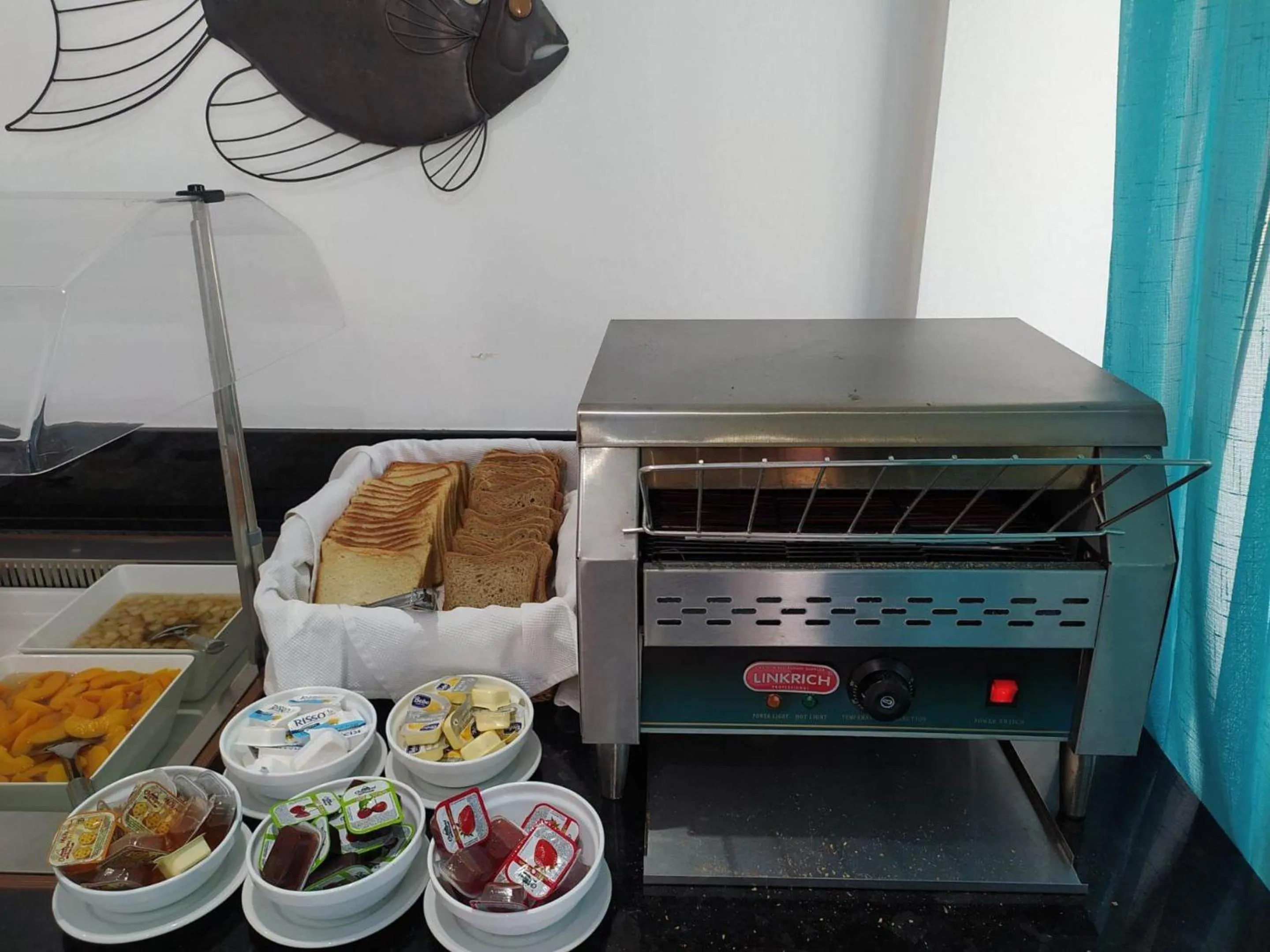 Breakfast in Sunny Blue Hotel