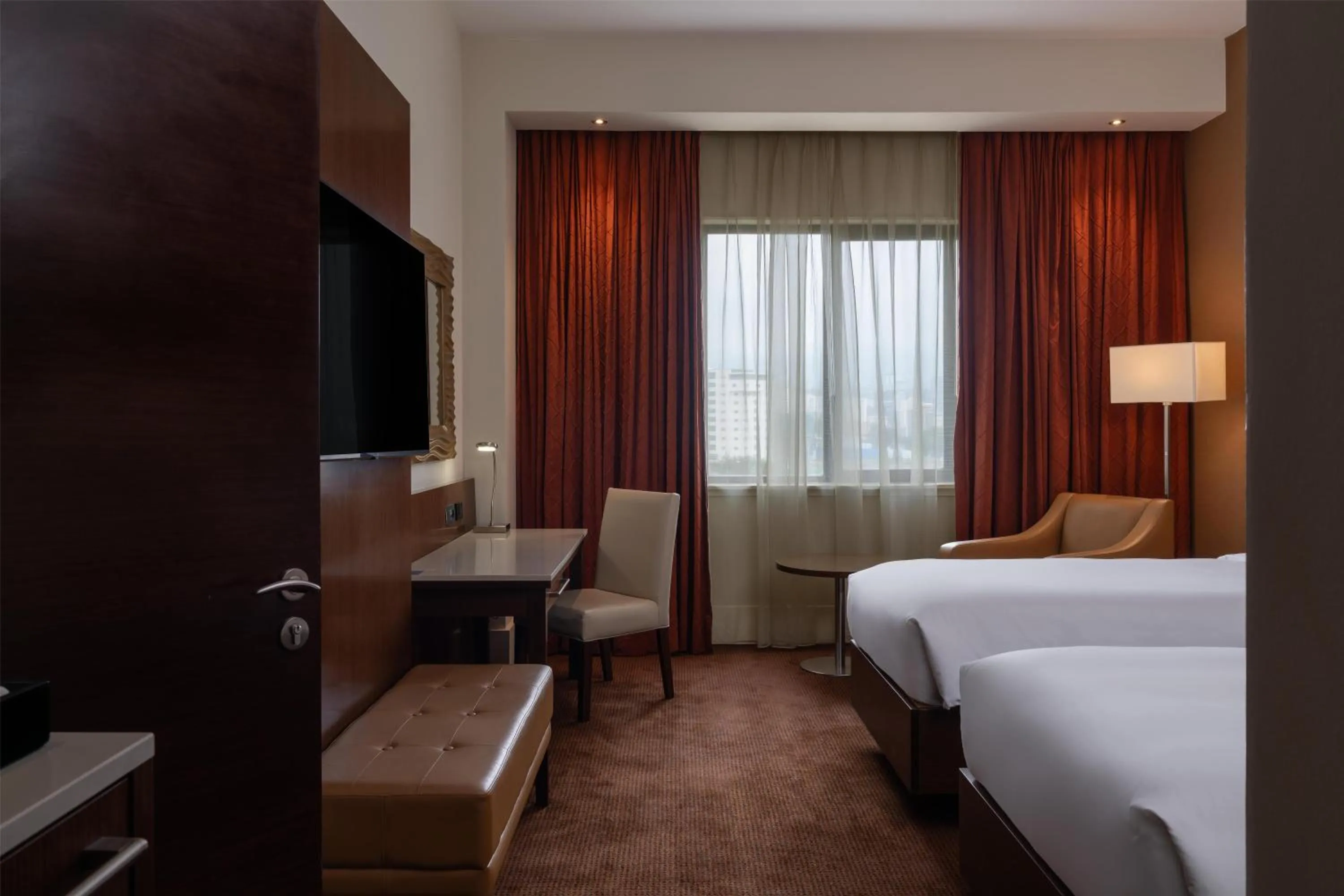 Bedroom, Bed in Radisson Blu Hotel, Addis Ababa