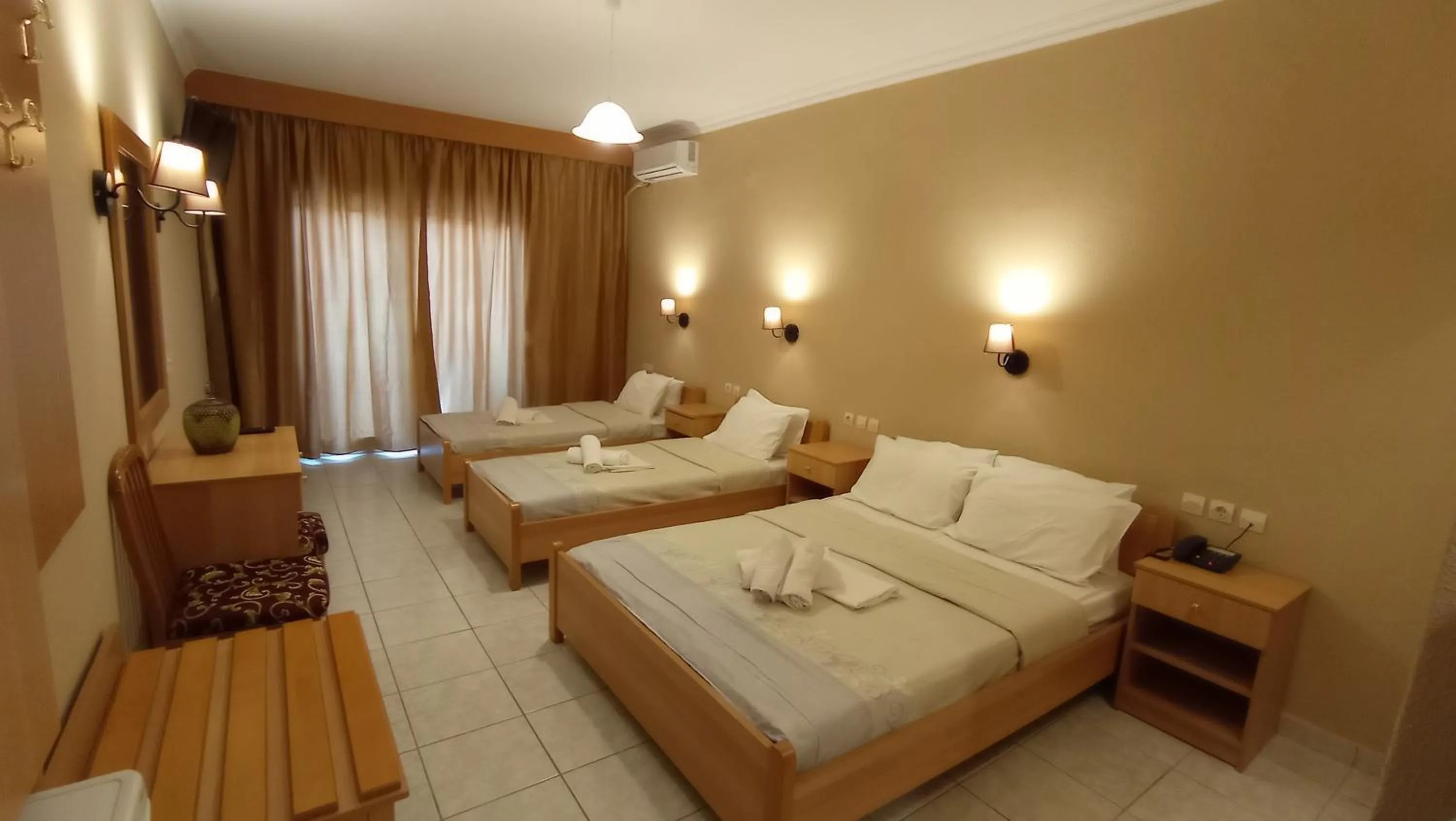 Photo of the whole room, Bed in THEMIS BEACH