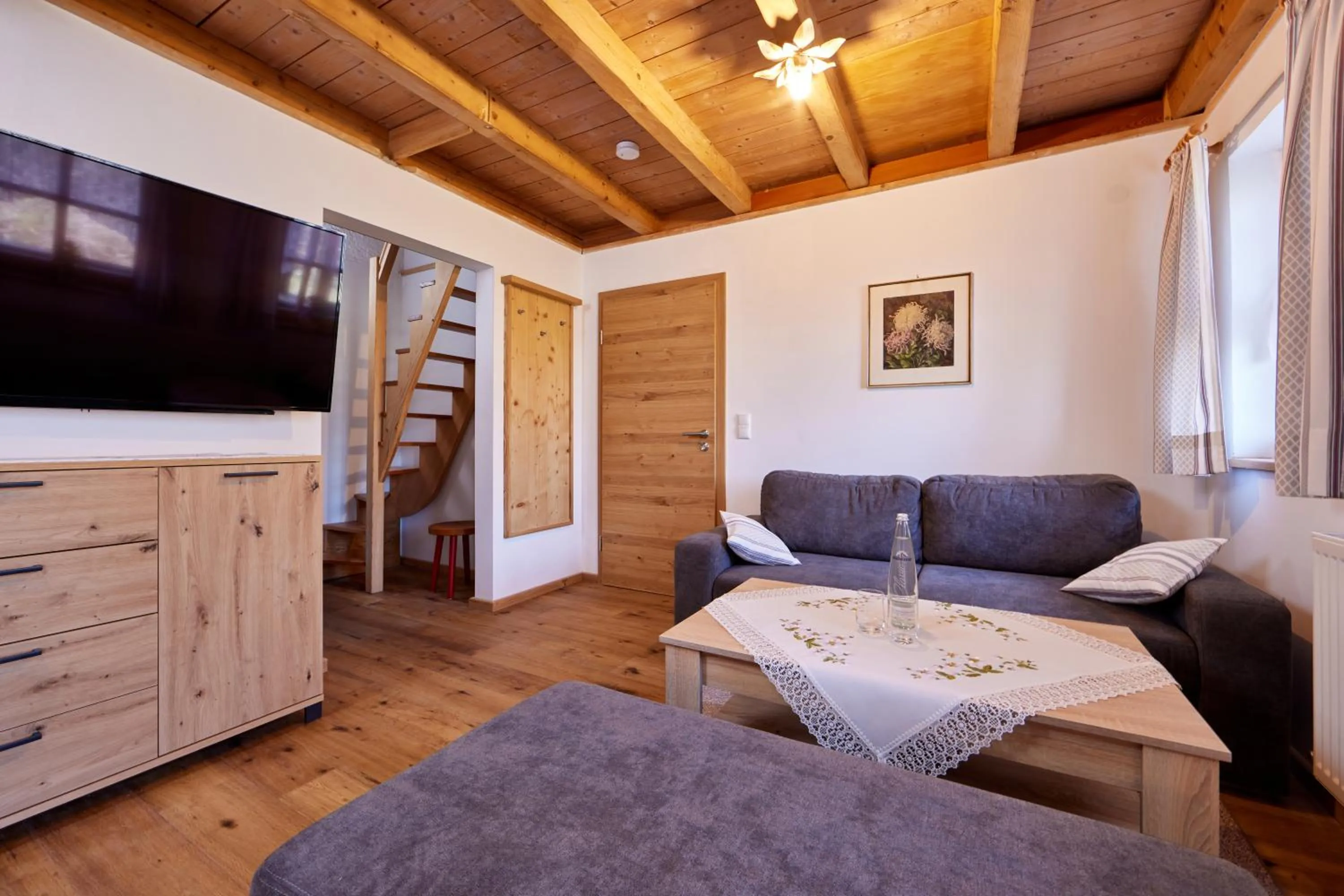 TV and multimedia in Appartements Gasthof Schleifmühle Unterammergau