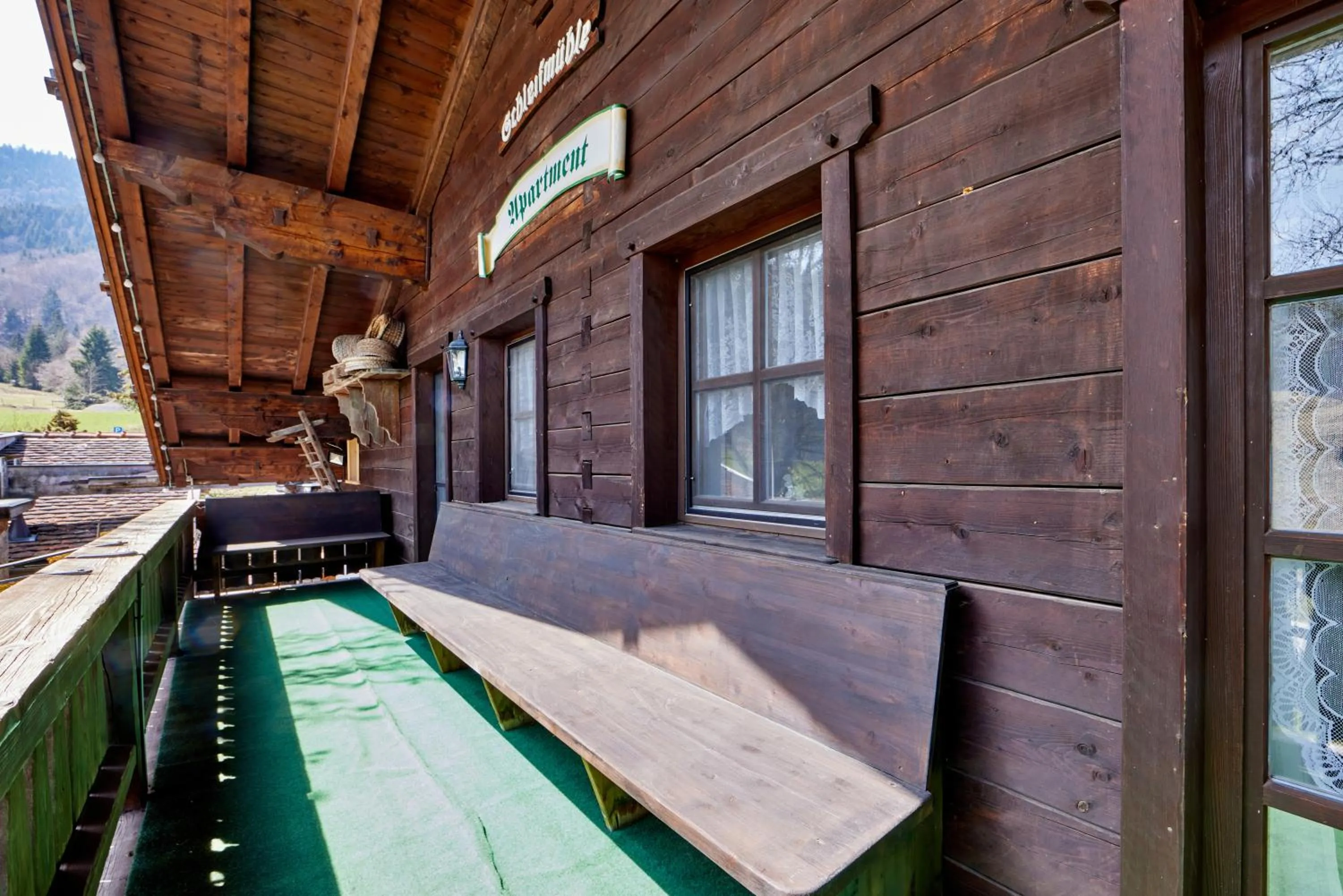 Day in Appartements Gasthof Schleifmühle Unterammergau