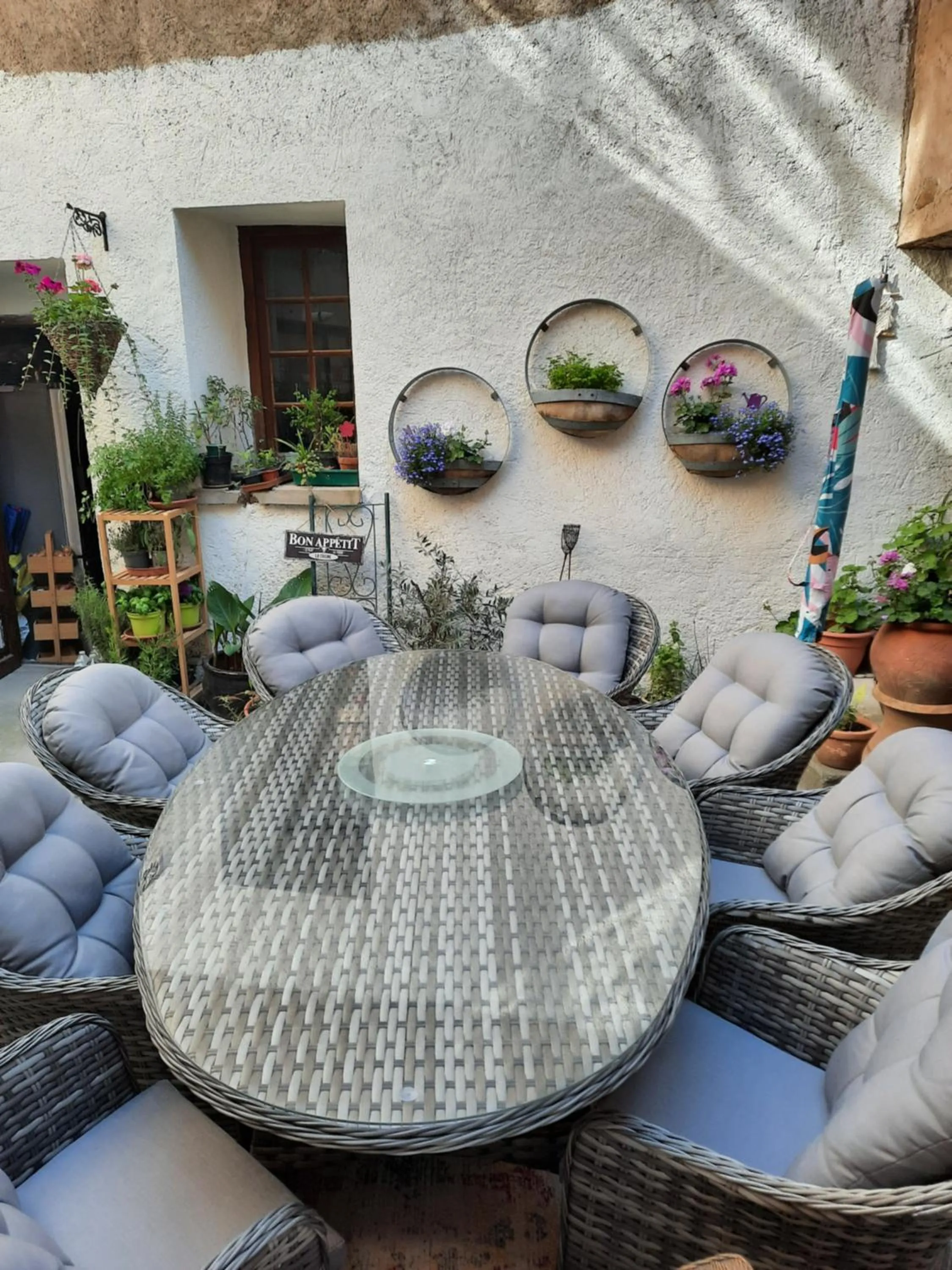 Patio in Maison du Coquelicot