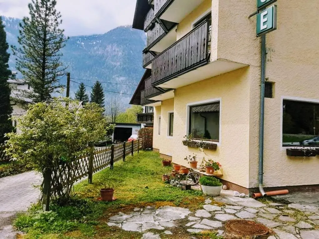 Apartment House Seerose self check-in