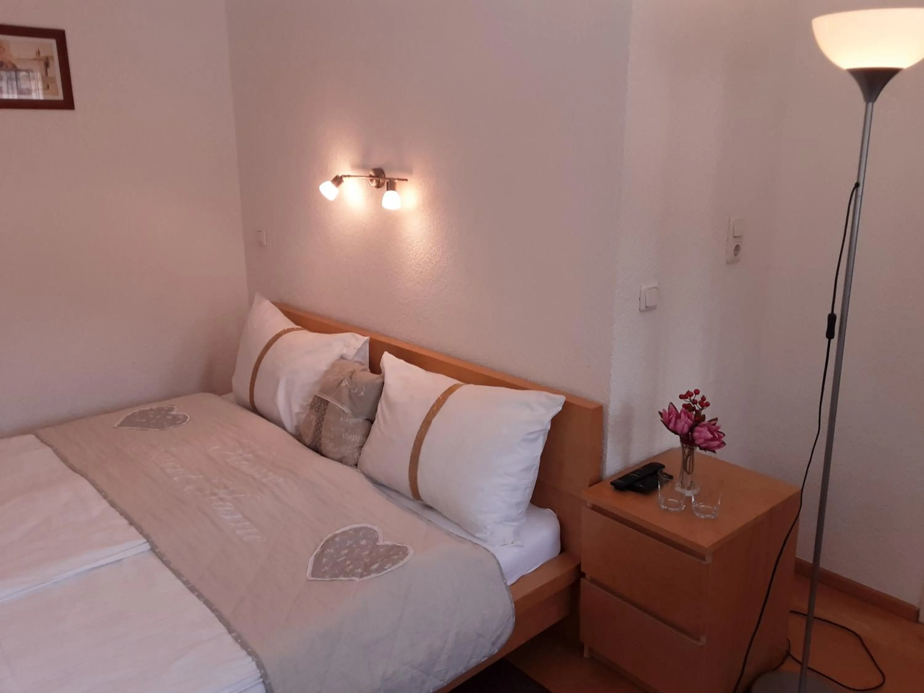 Bed in Apartment House Seerose self check-in