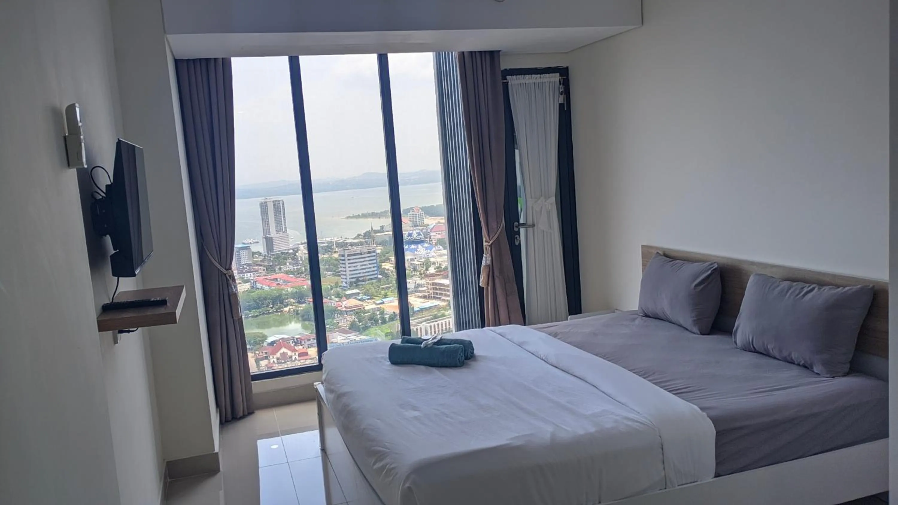 Bed in SleepRest @ Pollux Habibie