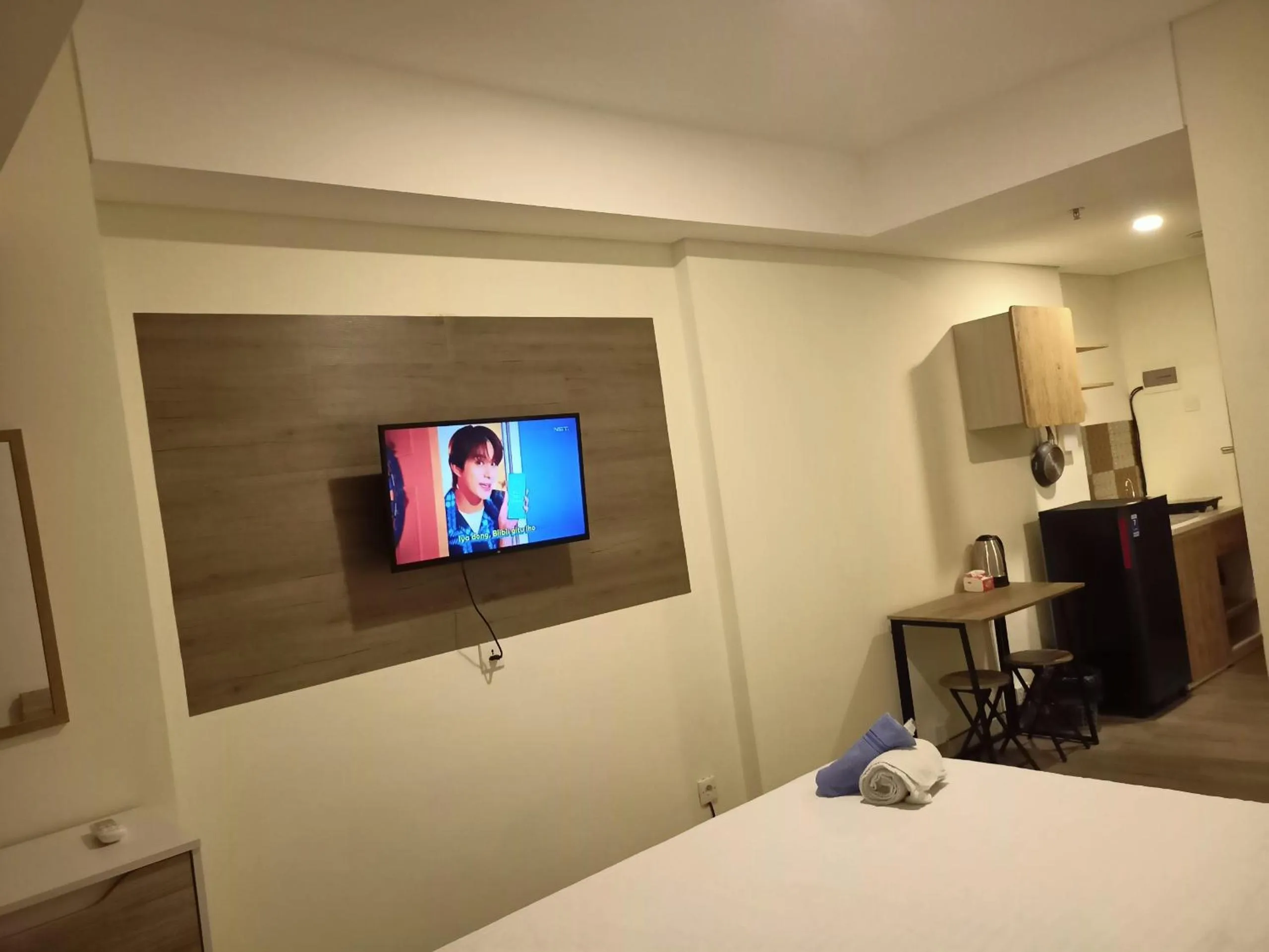 Communal lounge/ TV room, Bed in SleepRest @ Pollux Habibie