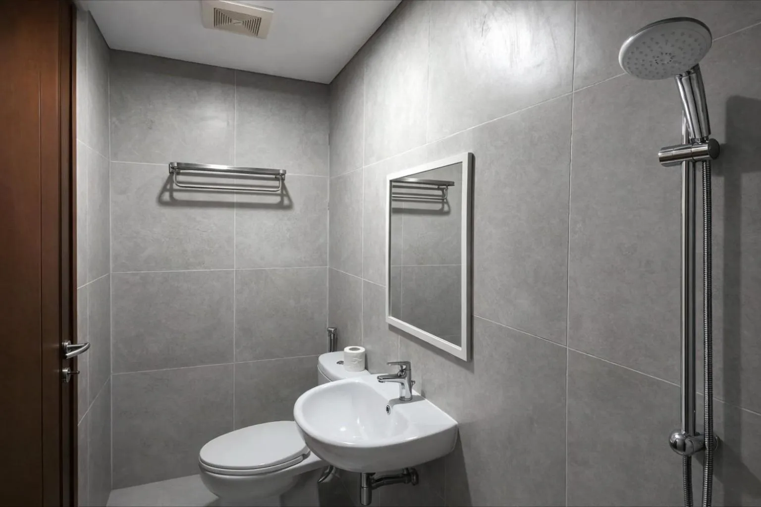 Toilet in SleepRest @ Pollux Habibie