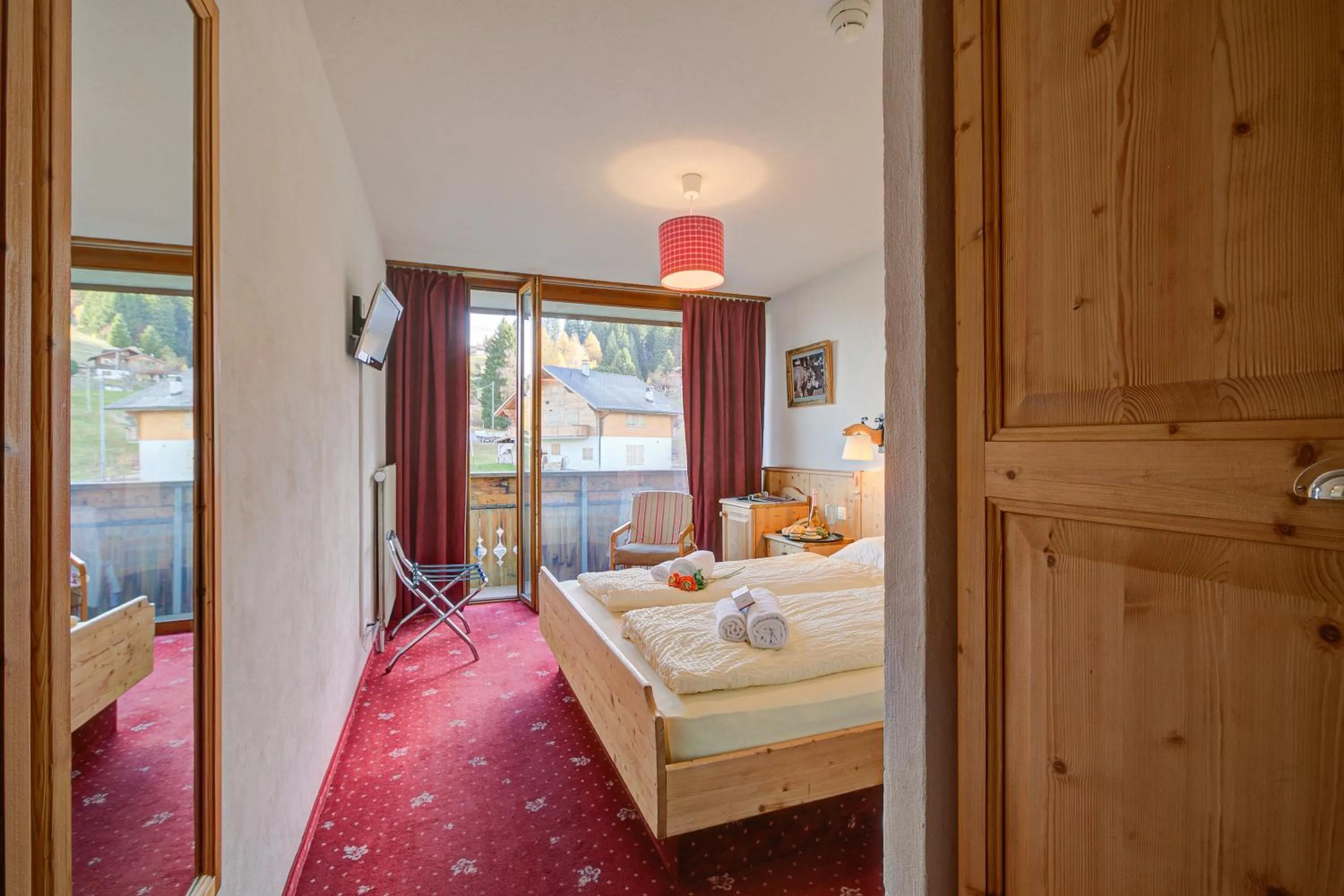 Bed in Hotel Relais Alpin