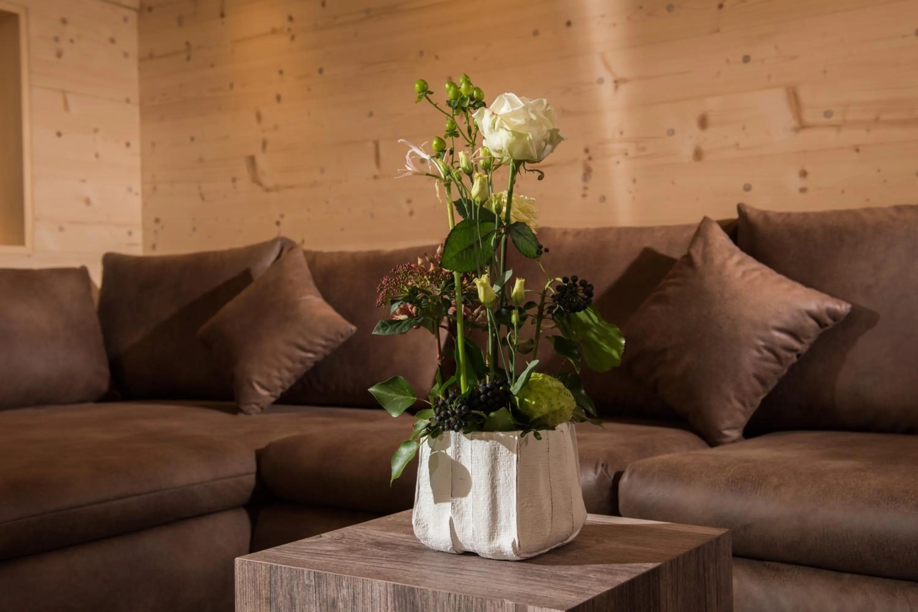 Seating area in Hotel Silberhorn