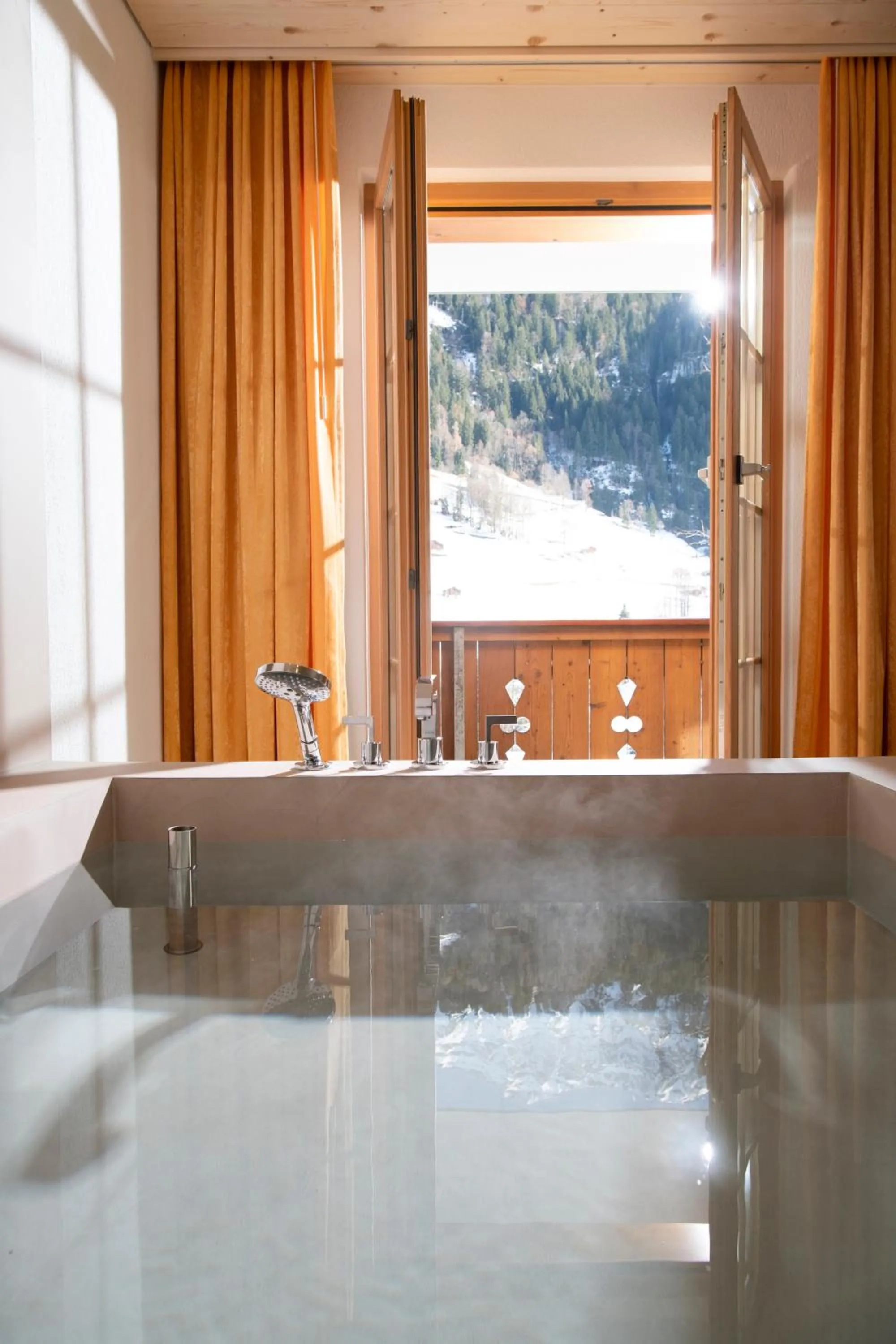 Mountain view in Hotel Silberhorn