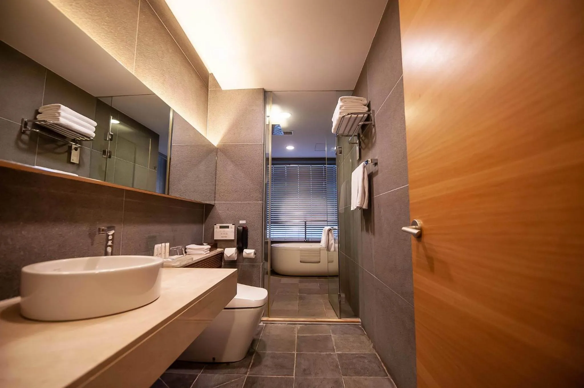 Bedroom in Holiday Inn Gwangju by IHG