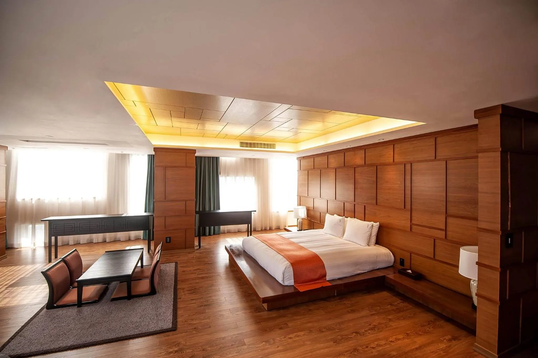 Bedroom, Bed in Holiday Inn Gwangju by IHG