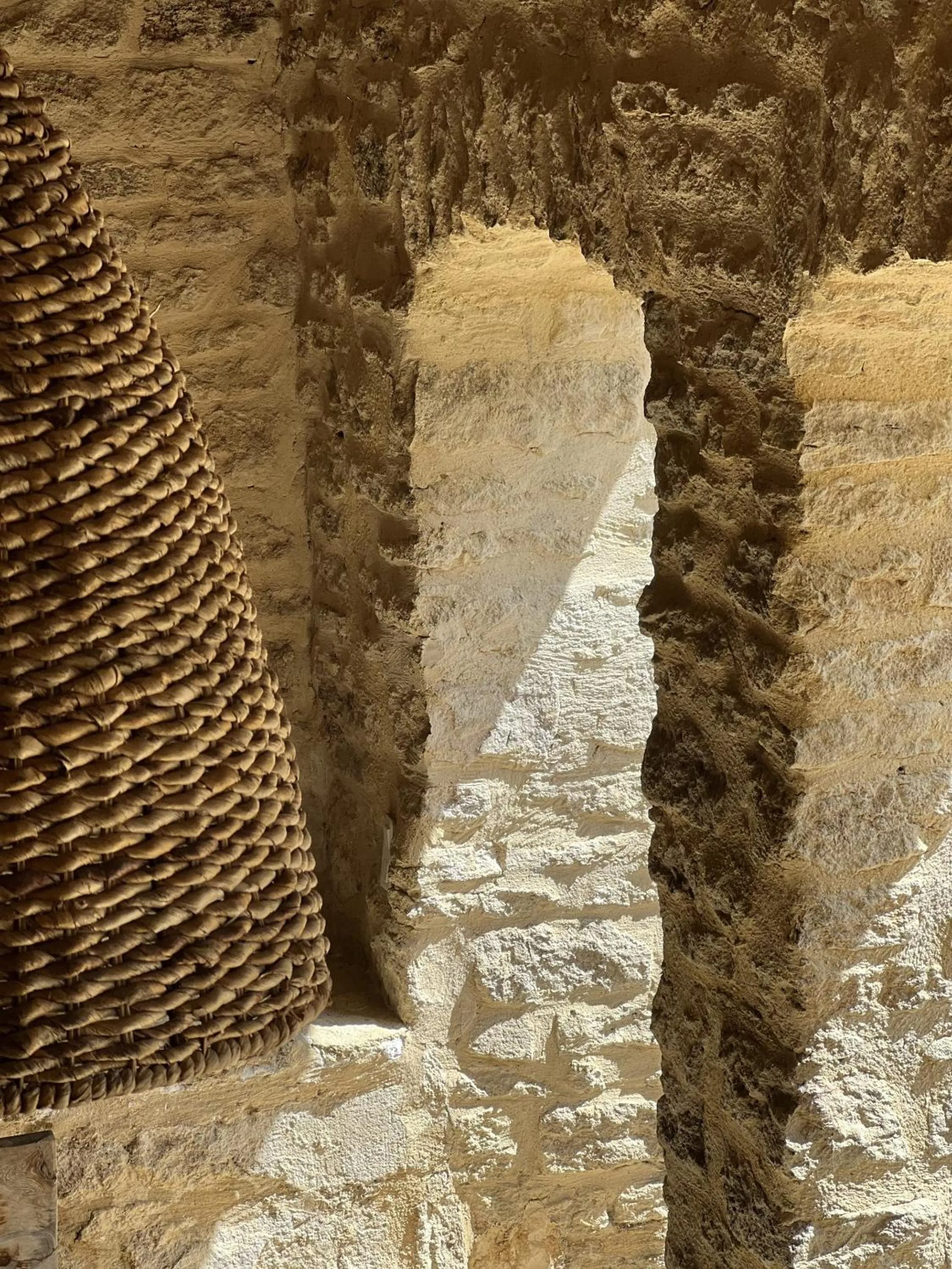 Pool view in Le Mas de Béthel