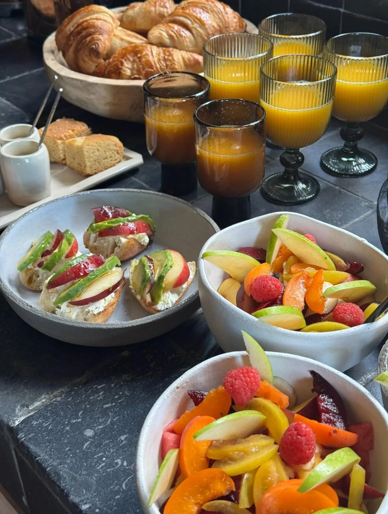 Breakfast in Le Mas de Béthel
