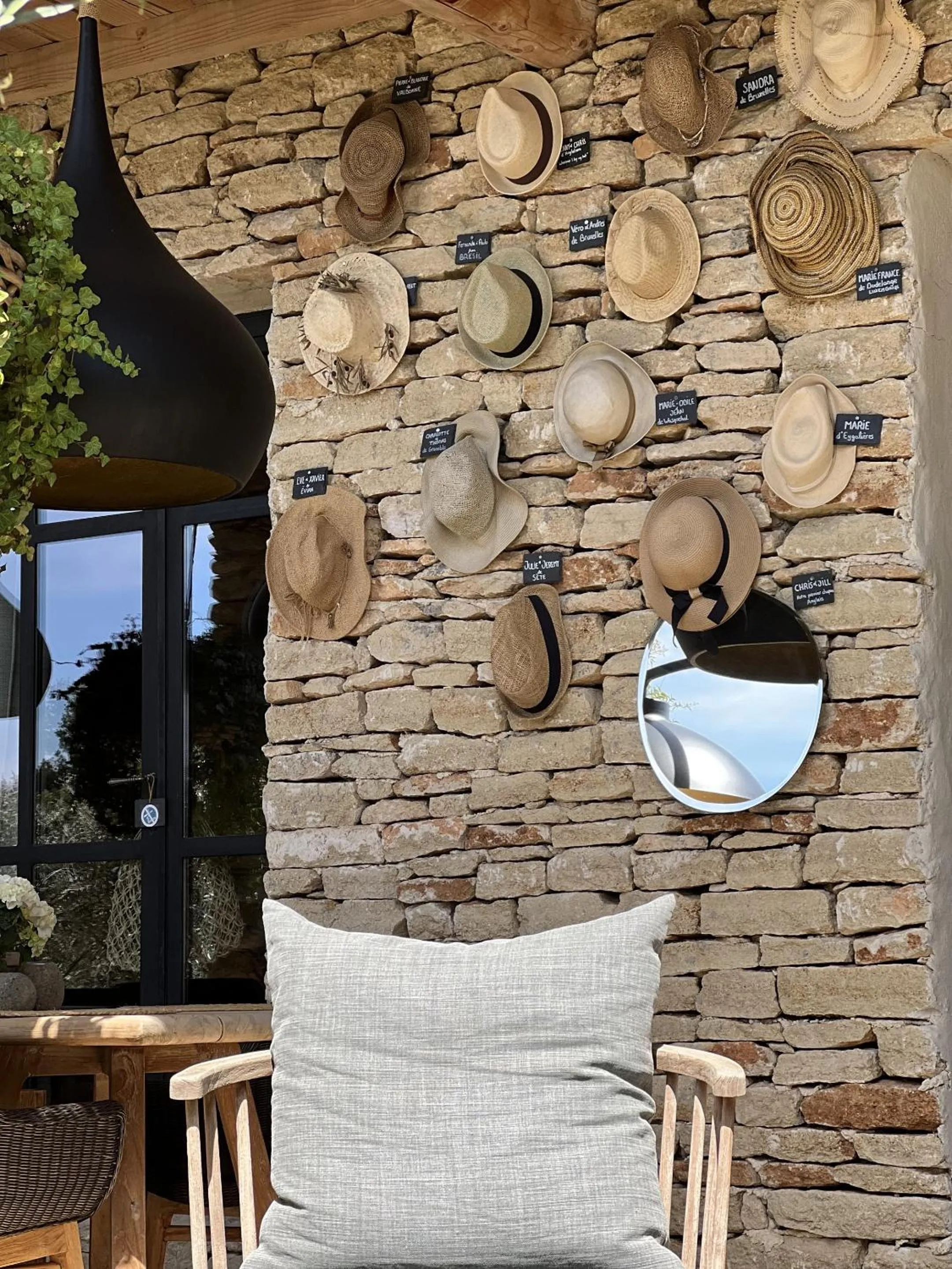 Property building in Le Mas de Béthel