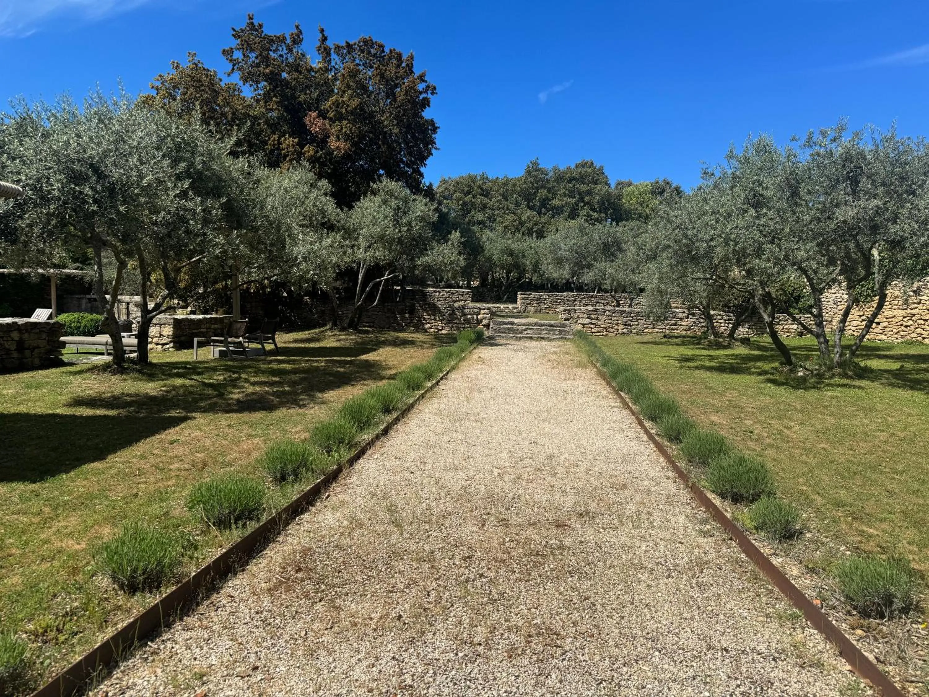 Garden in Le Mas de Béthel