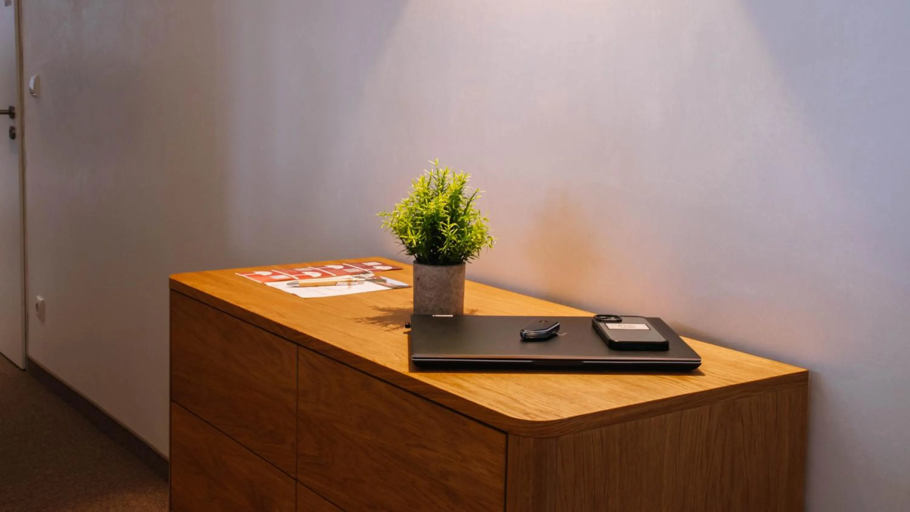 Photo of the whole room in Parkhotel Wolfsburg