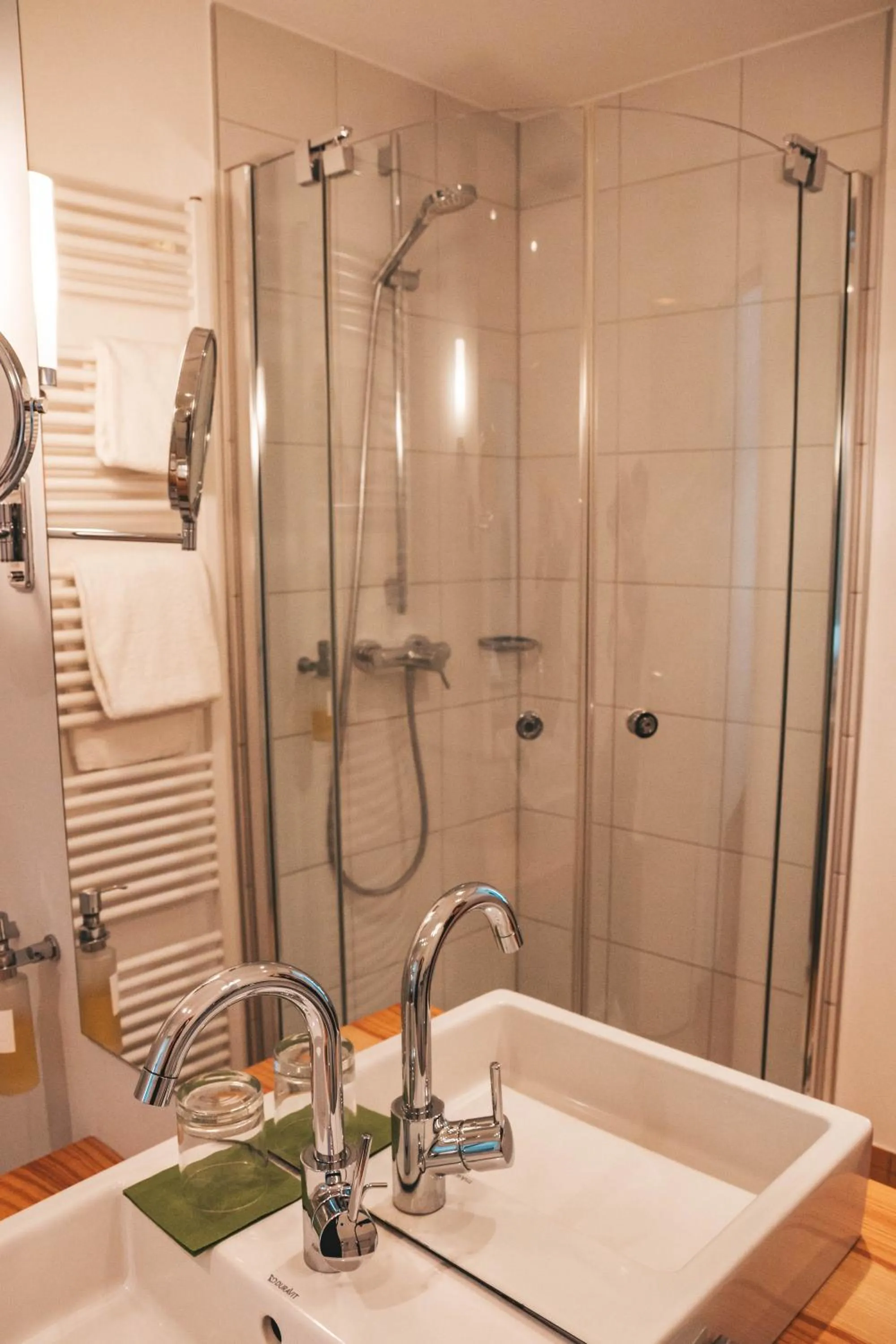 Shower in Parkhotel Wolfsburg