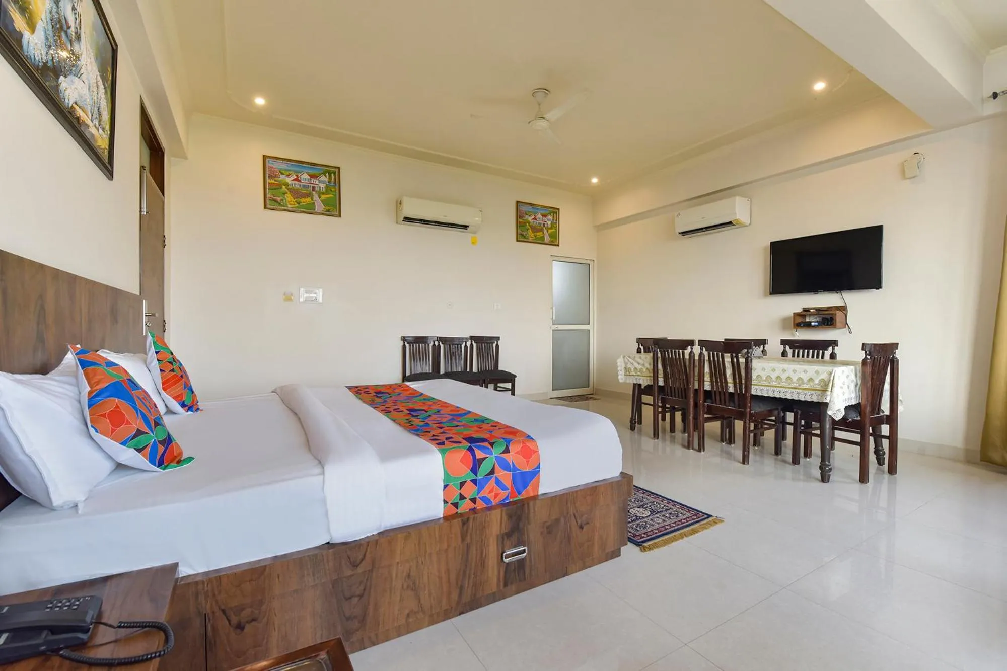 Bedroom in FabHotel Shiv Palace