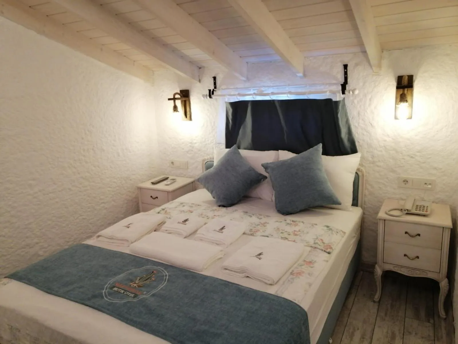 Bedroom in kaktüshan otel