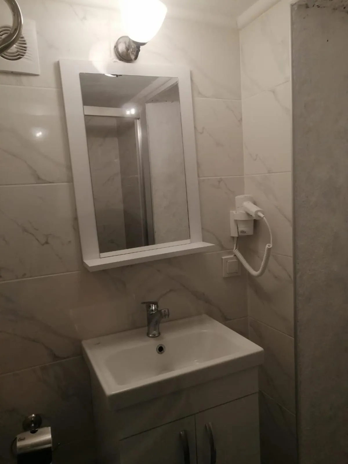 Bathroom in kaktüshan otel