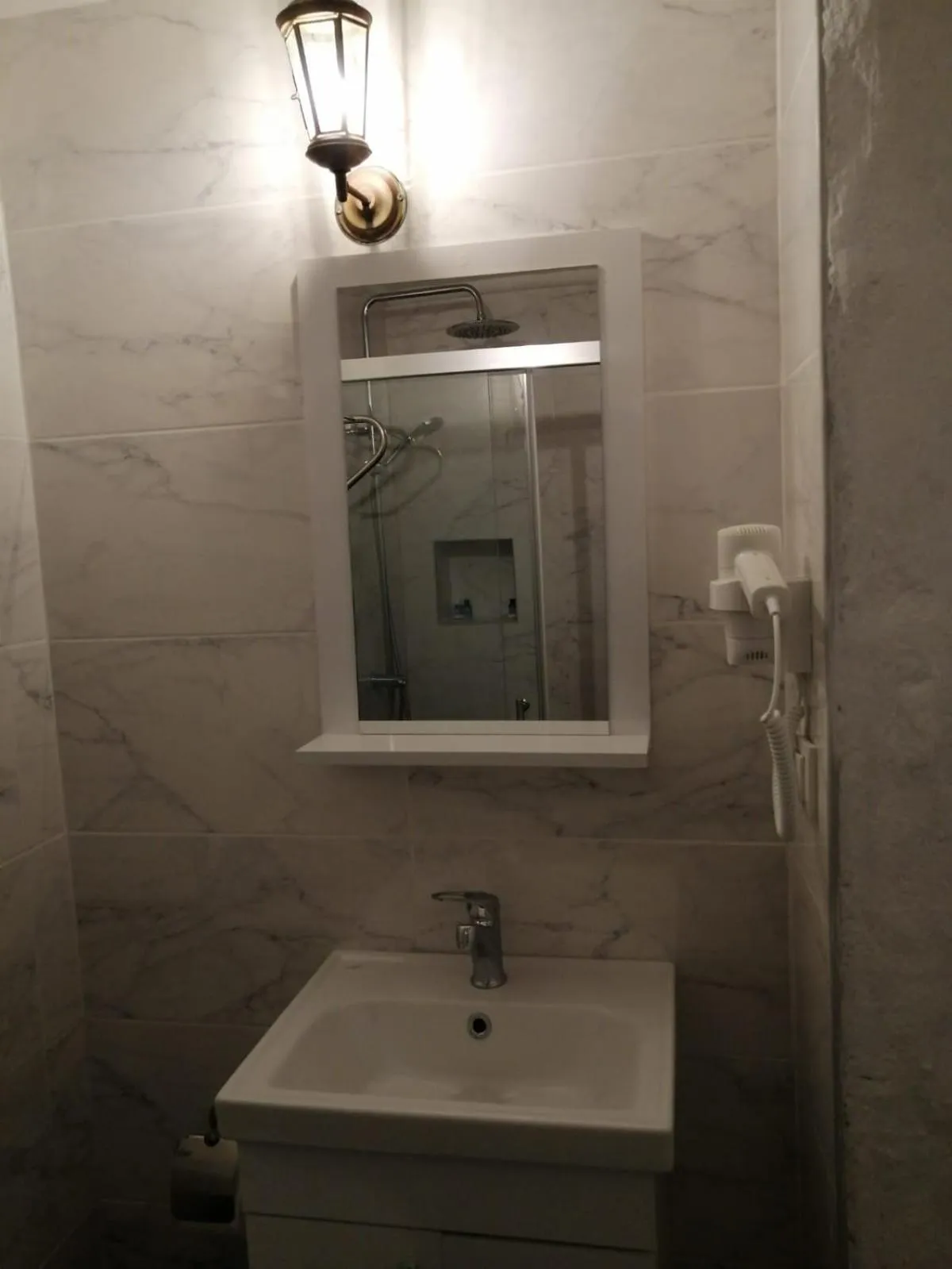 Bathroom in kaktüshan otel