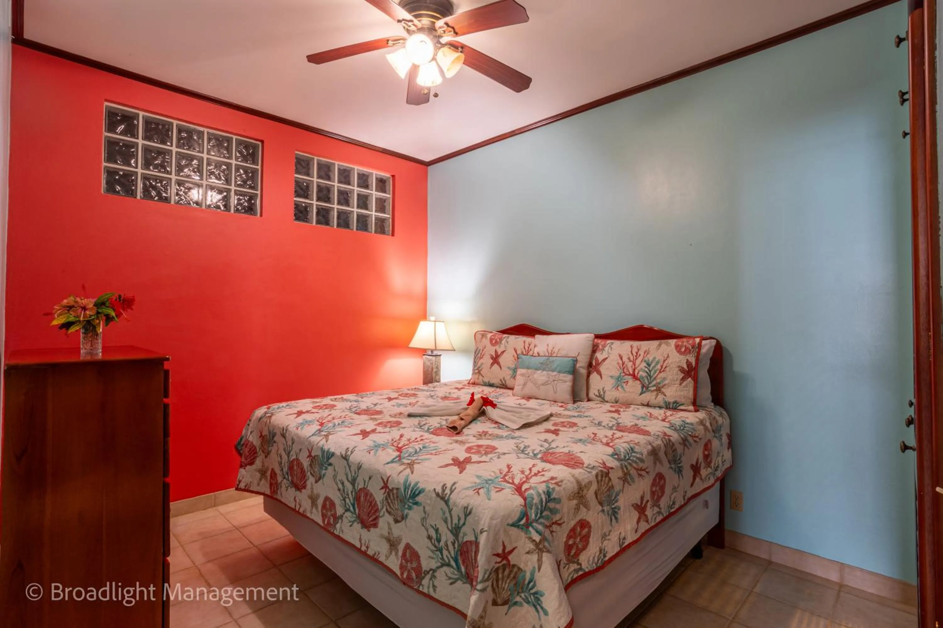 Bed in Tara Del Sol Resort