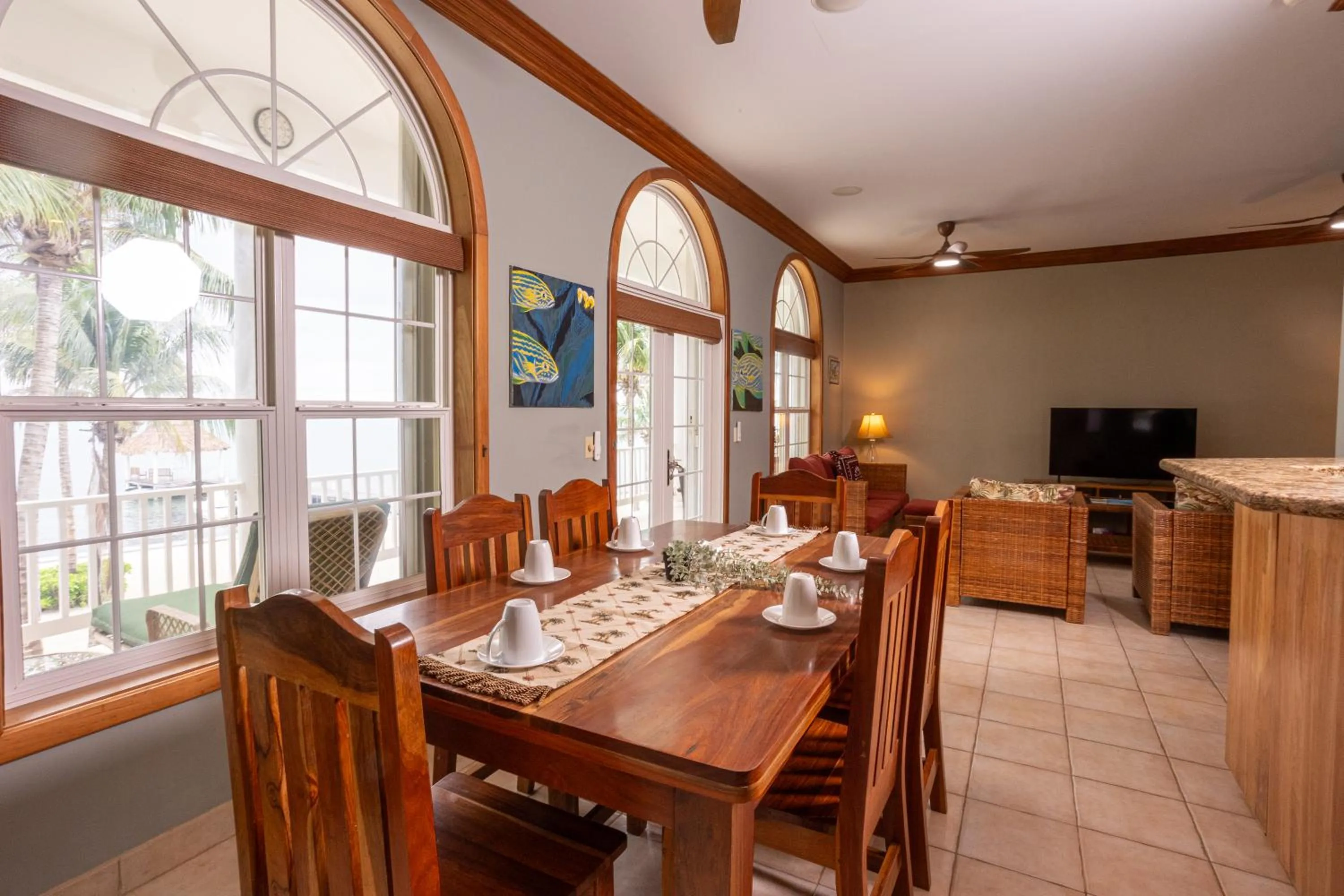 Dining area in Tara Del Sol Resort