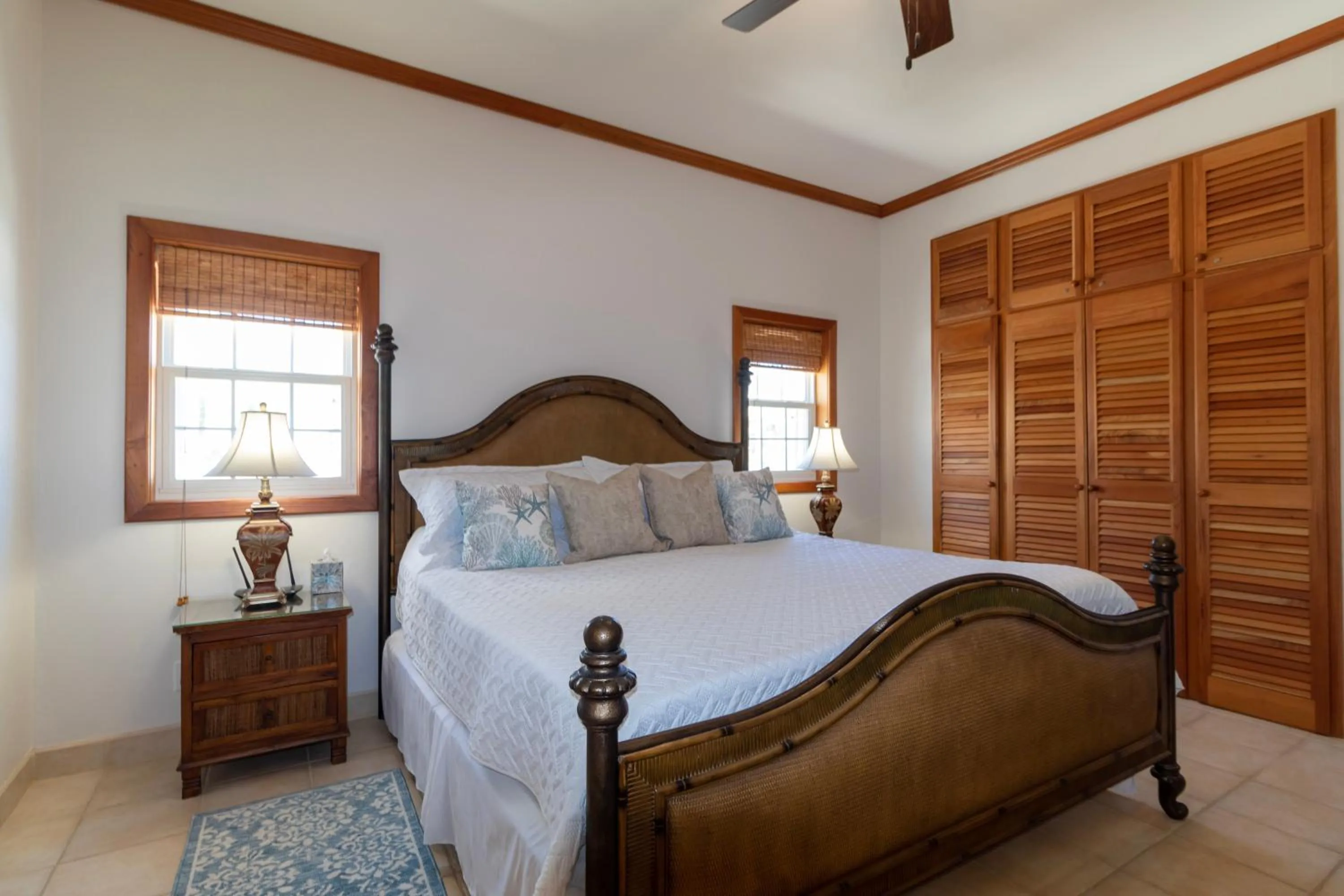 Bed in Tara Del Sol Resort