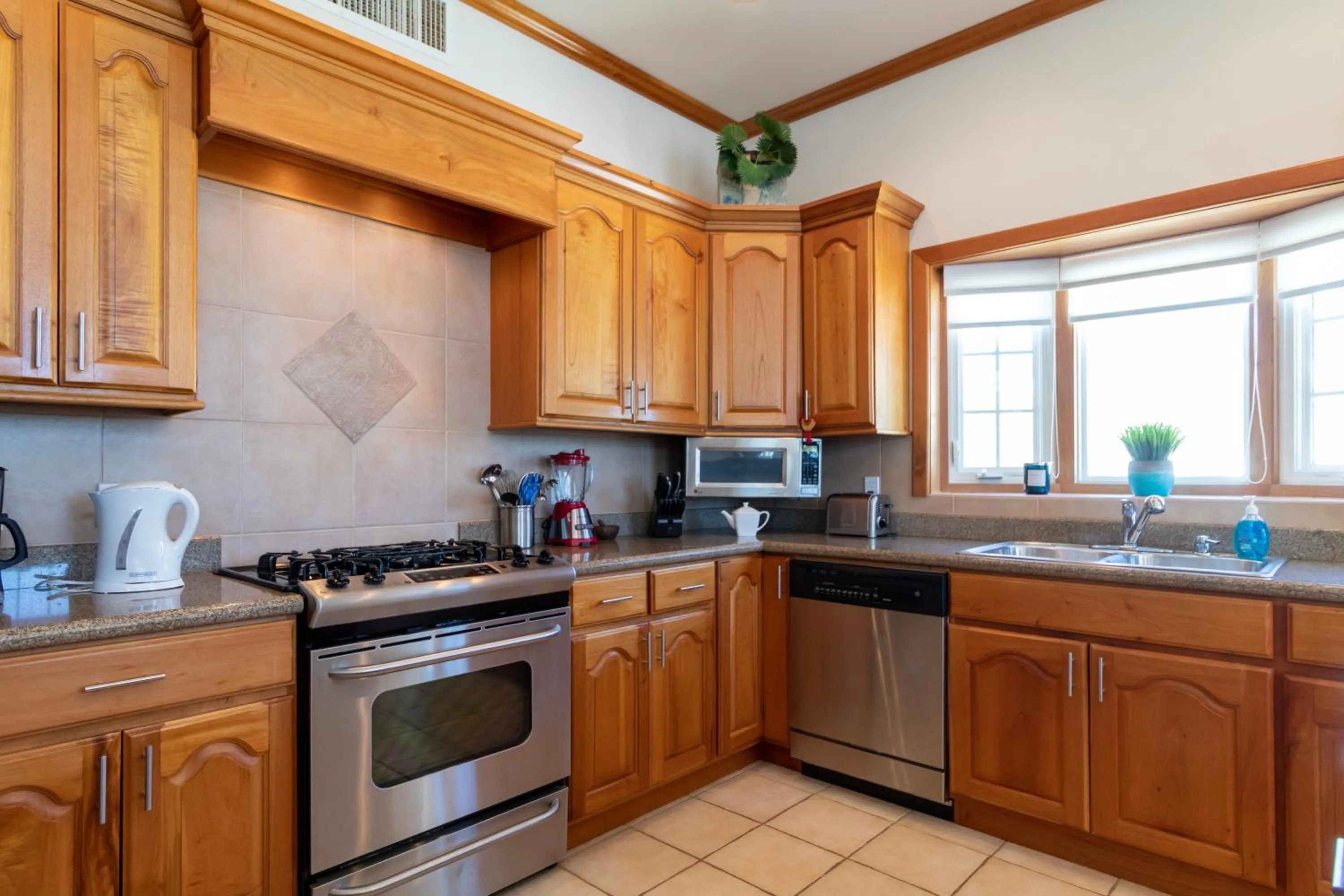 Kitchen or kitchenette in Tara Del Sol Resort