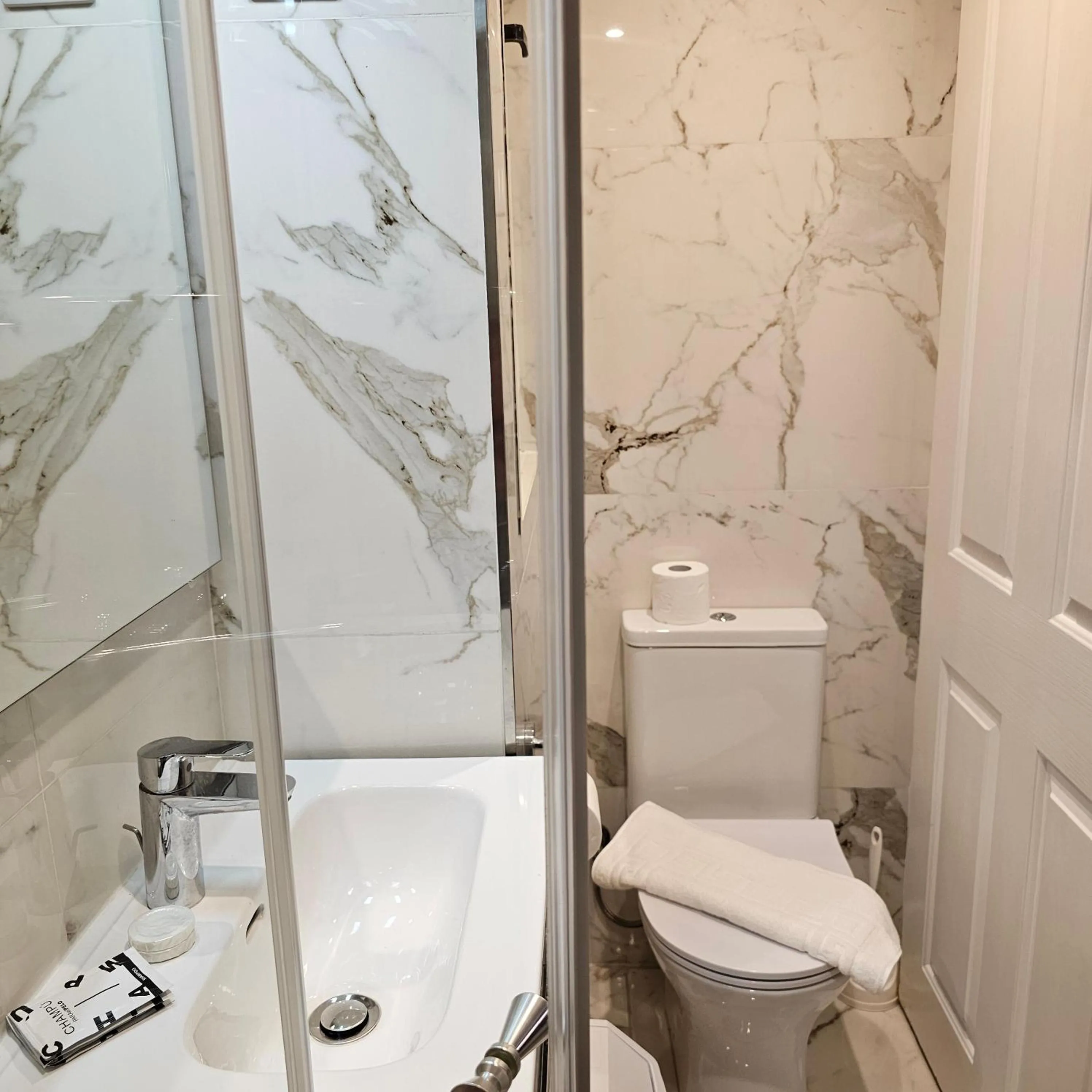 Shower in La Playa Hotel