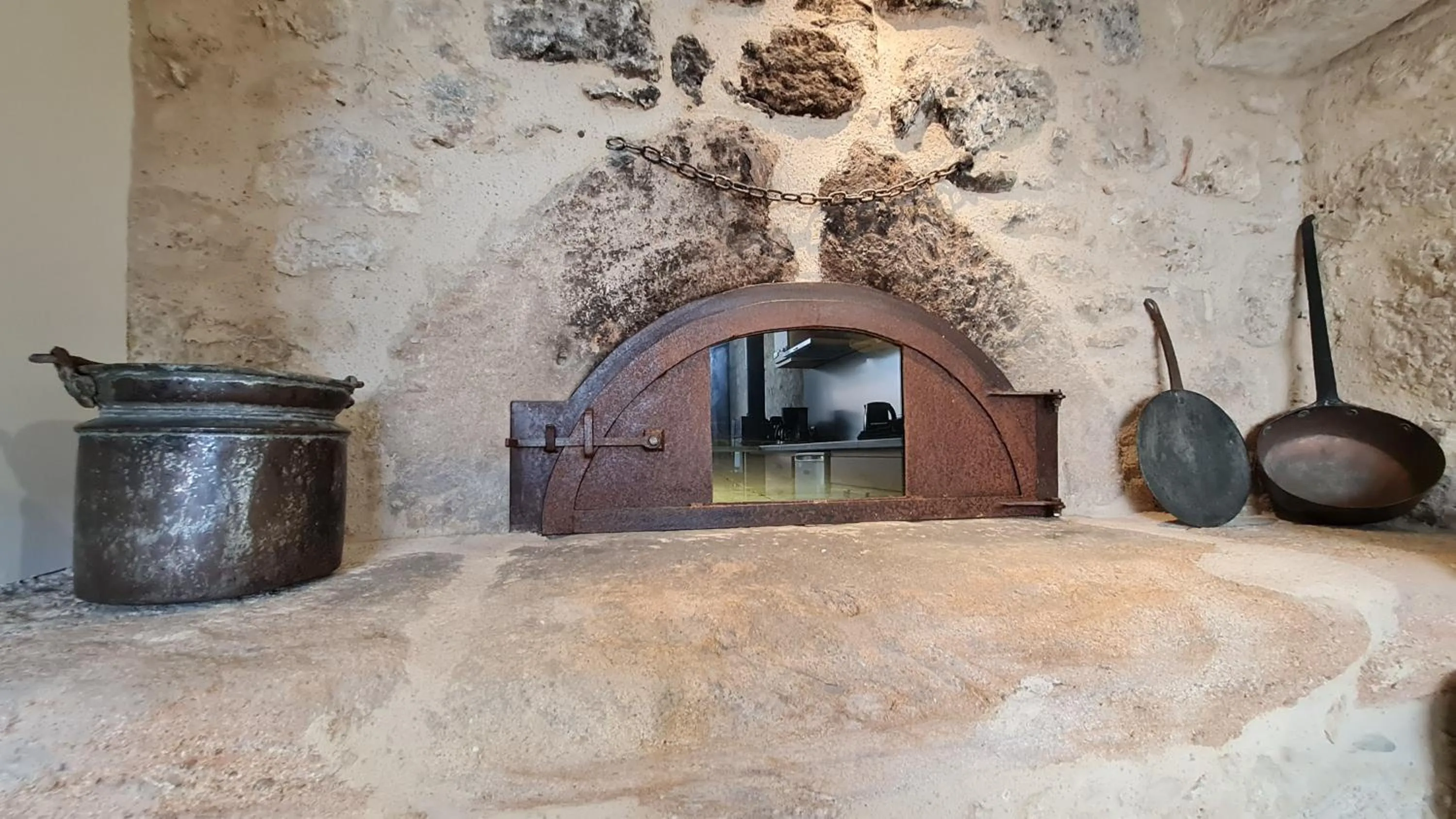 Property building in Le Relais des Chevaliers " Le Four à Pains "