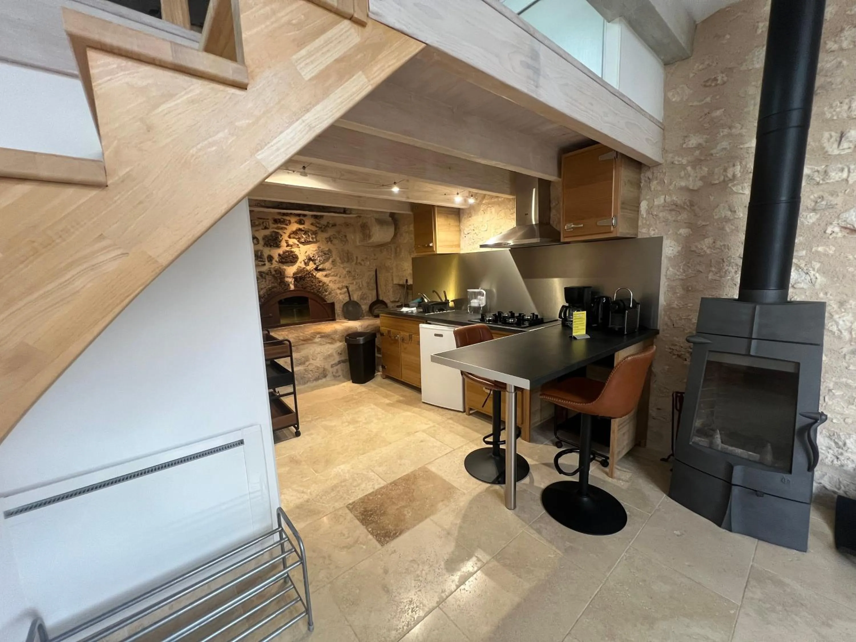 Kitchen or kitchenette in Le Relais des Chevaliers " Le Four à Pains "