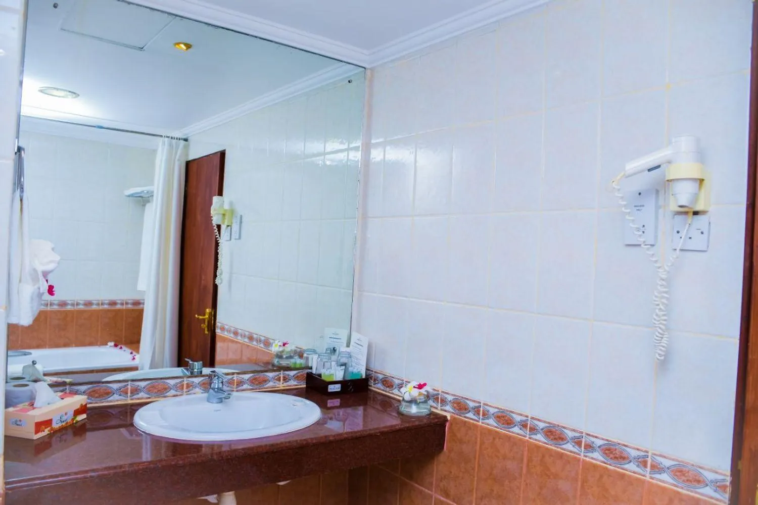 Bathroom in Golden Tulip Tanzania