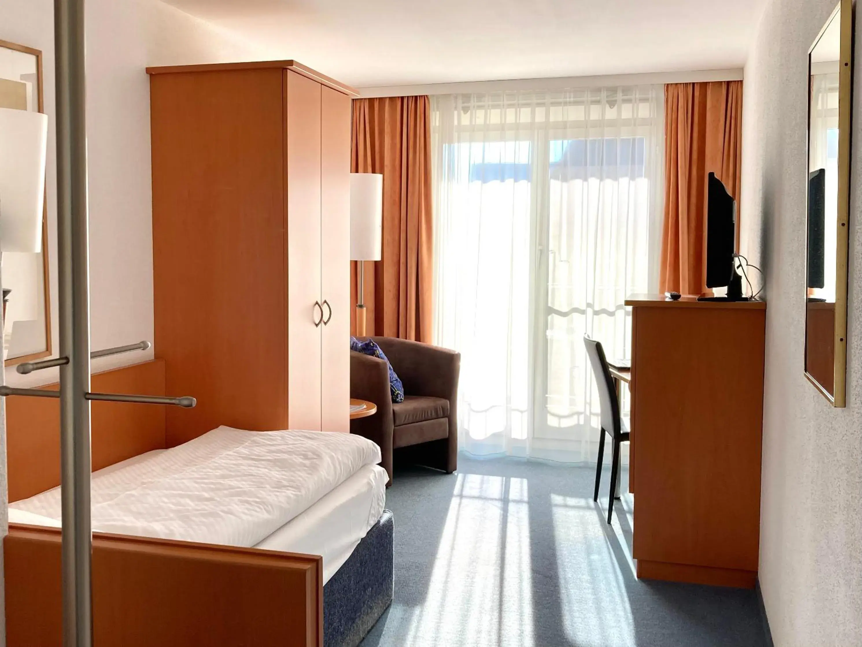 Single Room in Rössli Hurden Single Room in Rössli Hurden