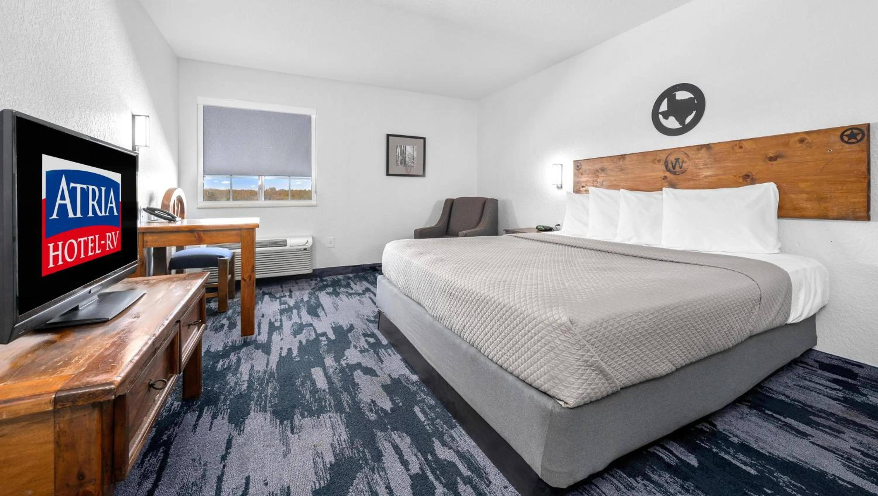 Bedroom, Bed in Atria Hotel and RV McGregor