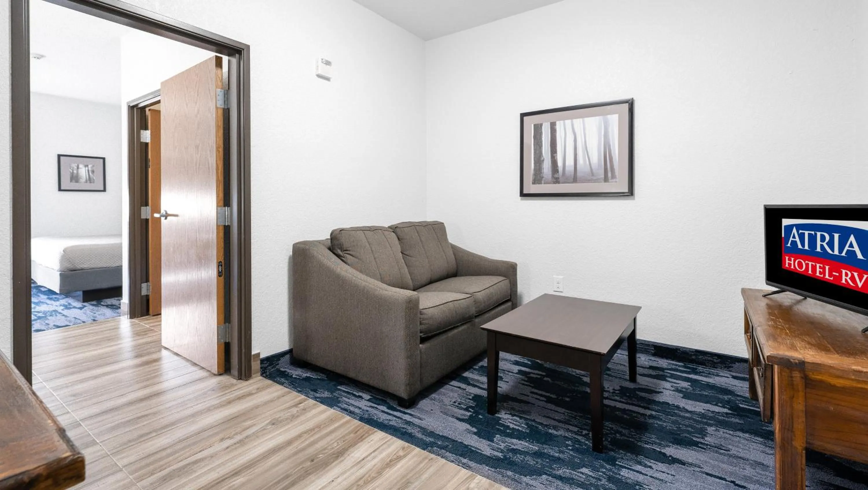 Bedroom in Atria Hotel and RV McGregor