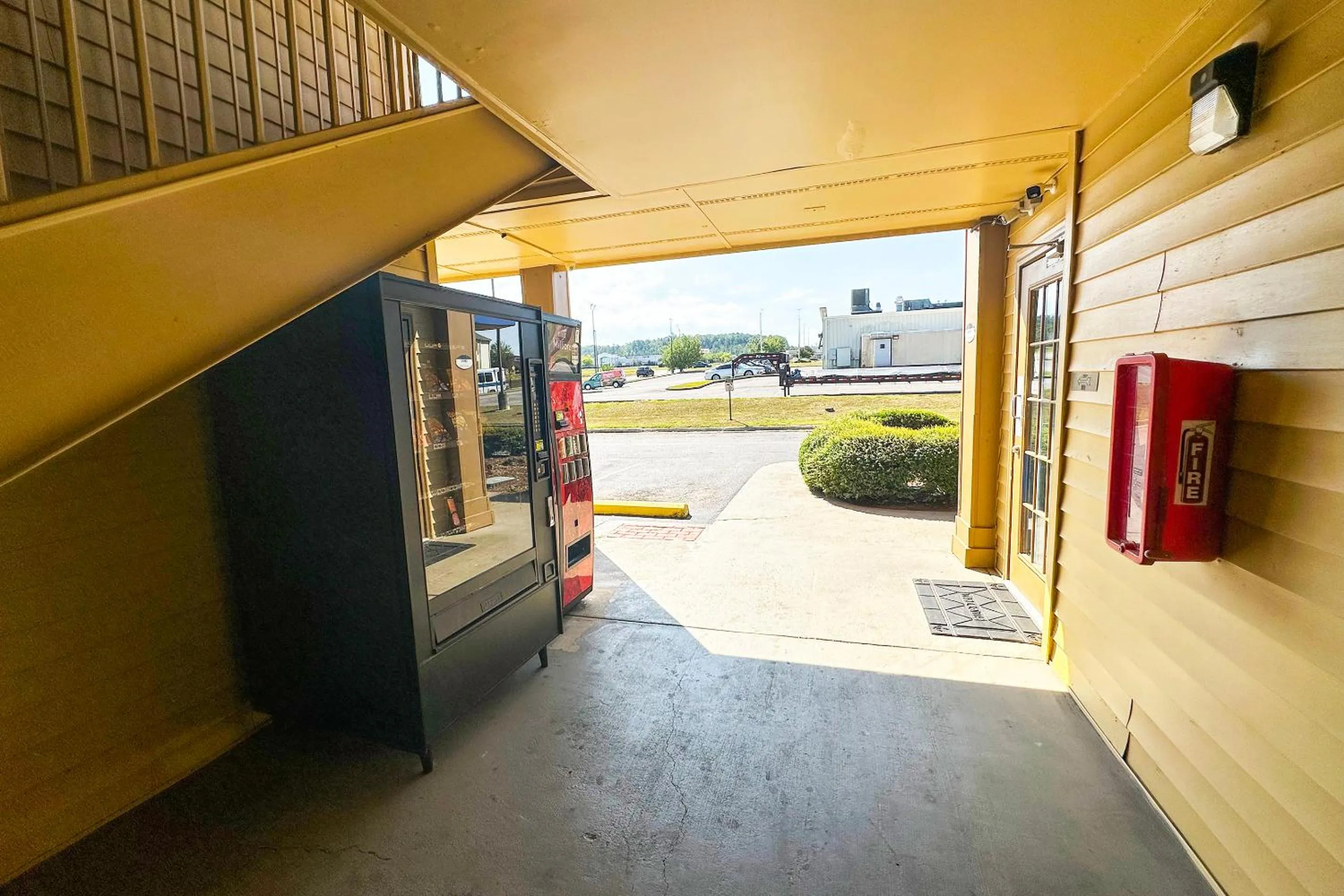 Lobby or reception in Bonita Lakes Inn by Capital O Meridian I20