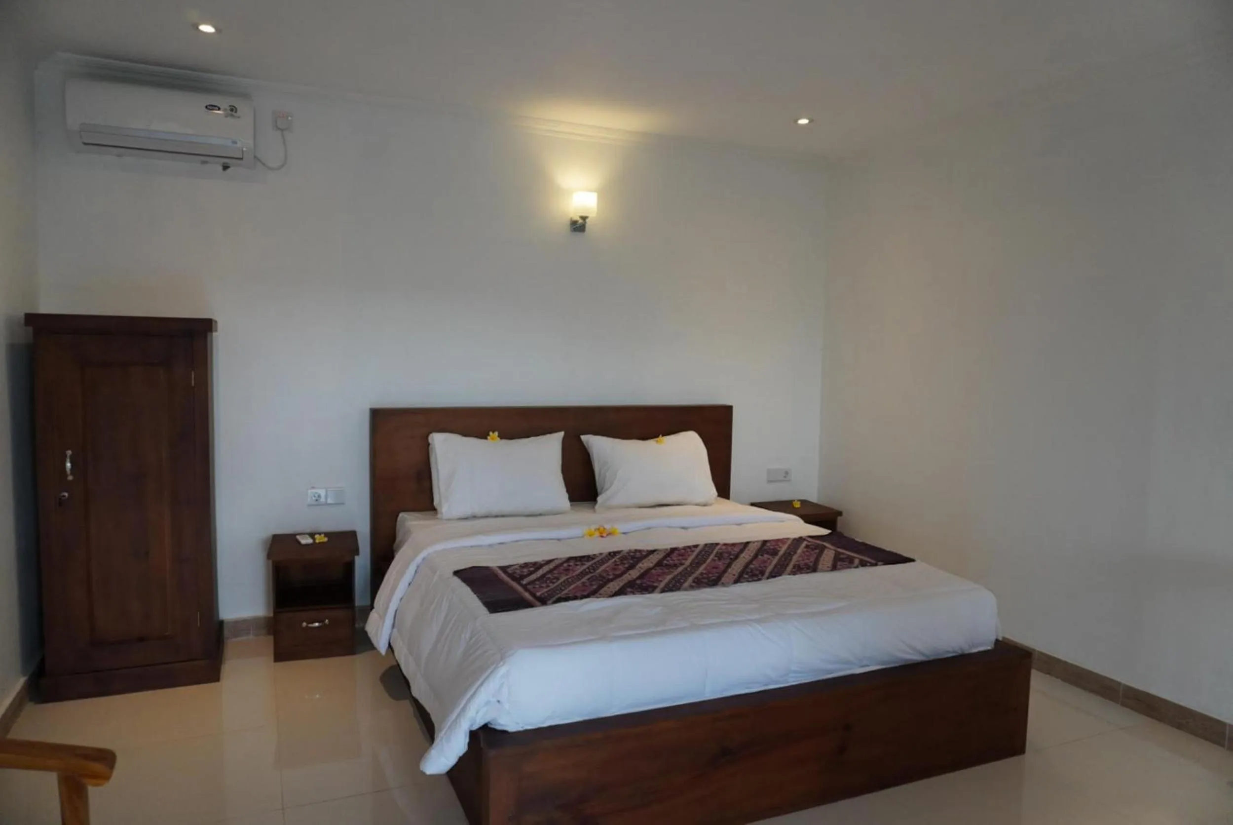 Bedroom, Bed in Umah Dayuh Uluwatu