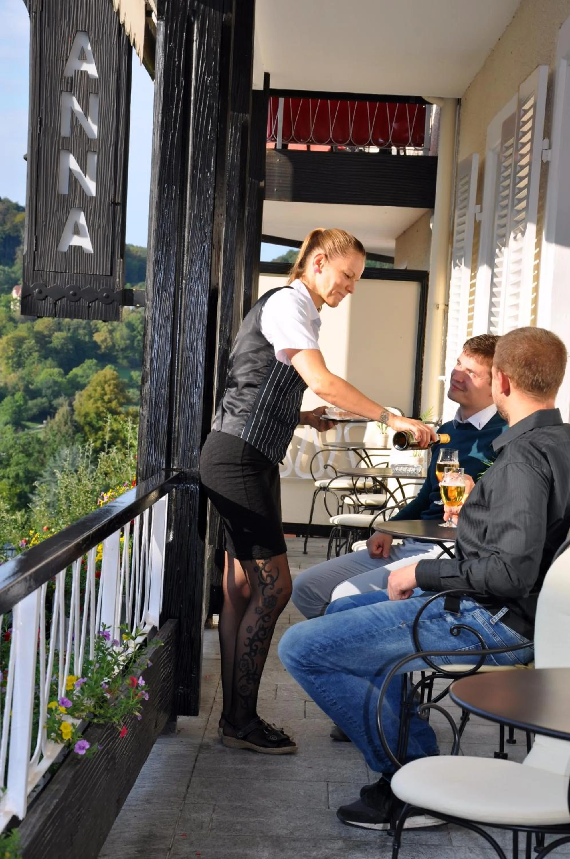 Alcoholic drinks in Hotel Anna