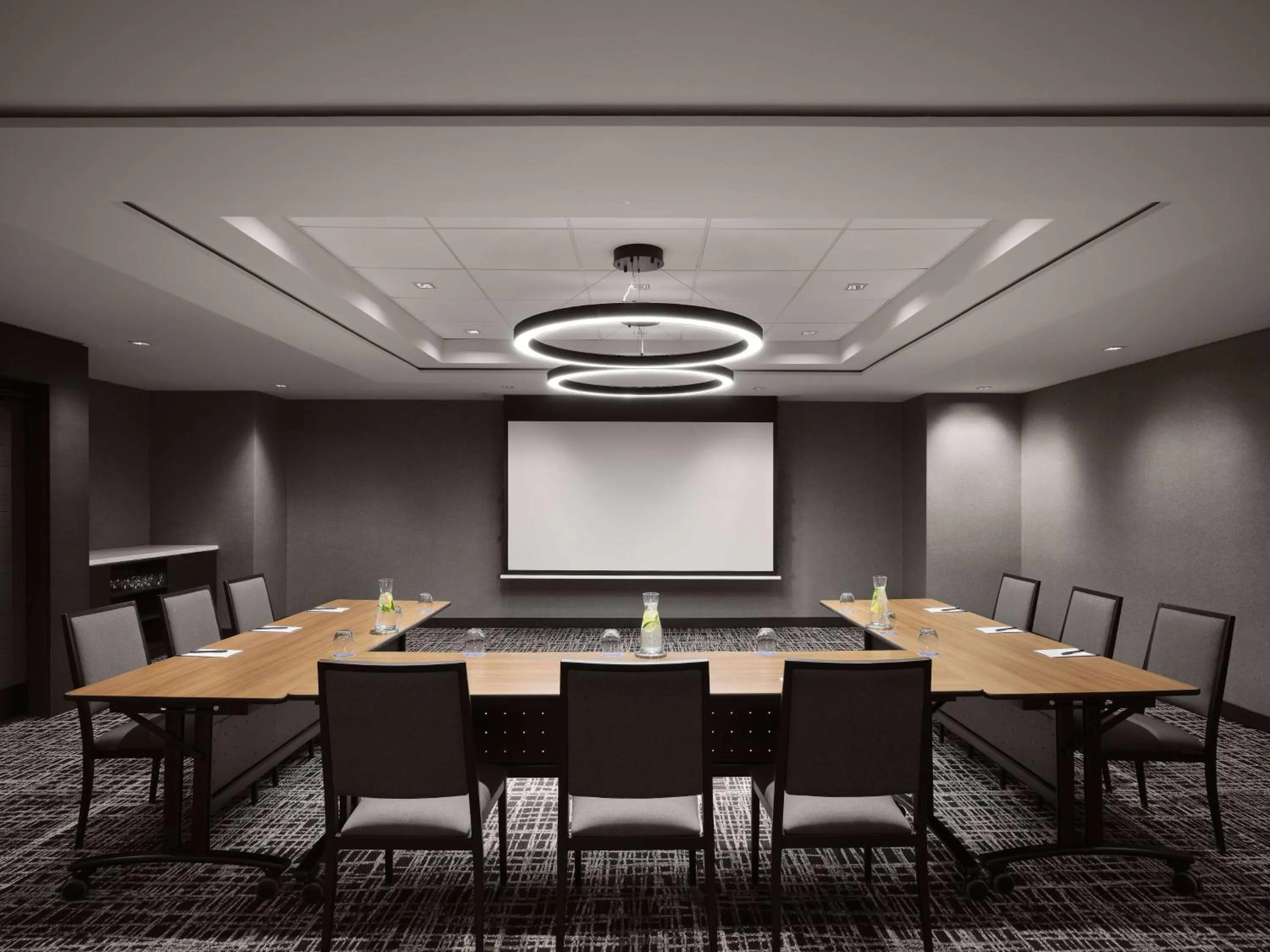 Meeting/conference room in Hyatt Place Montreal - Downtown