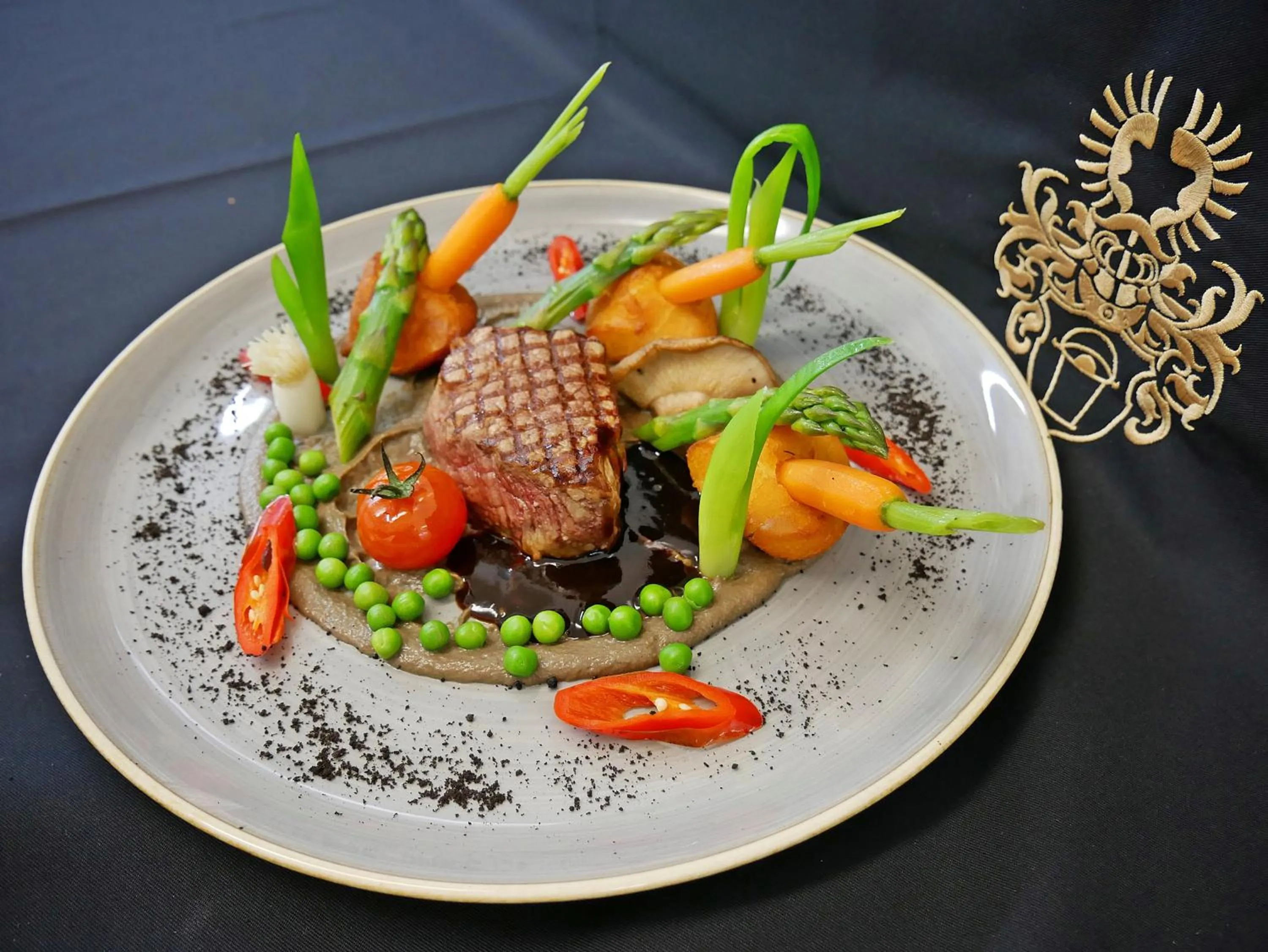 Lunch in Seehotel Leoni