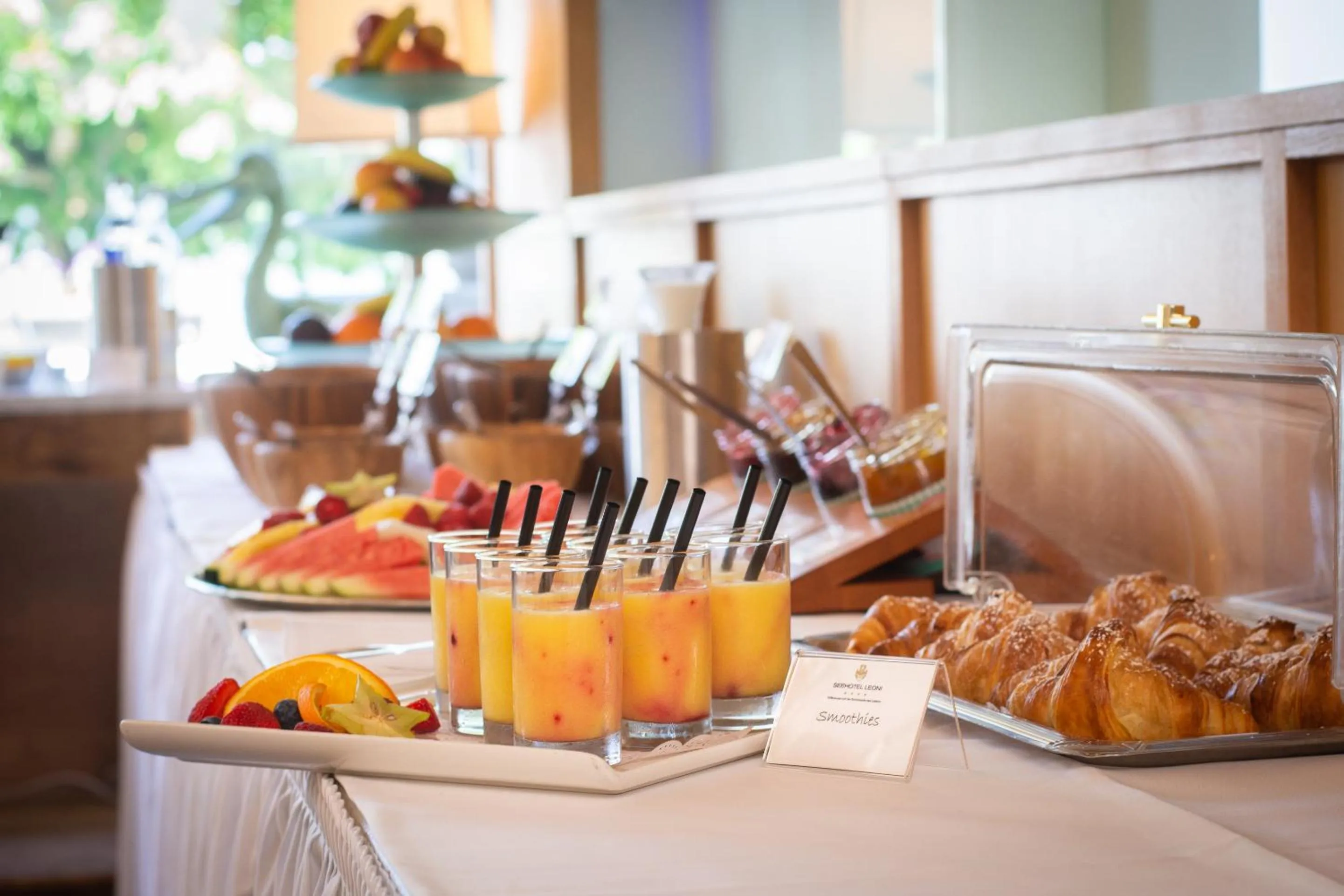 Buffet breakfast in Seehotel Leoni
