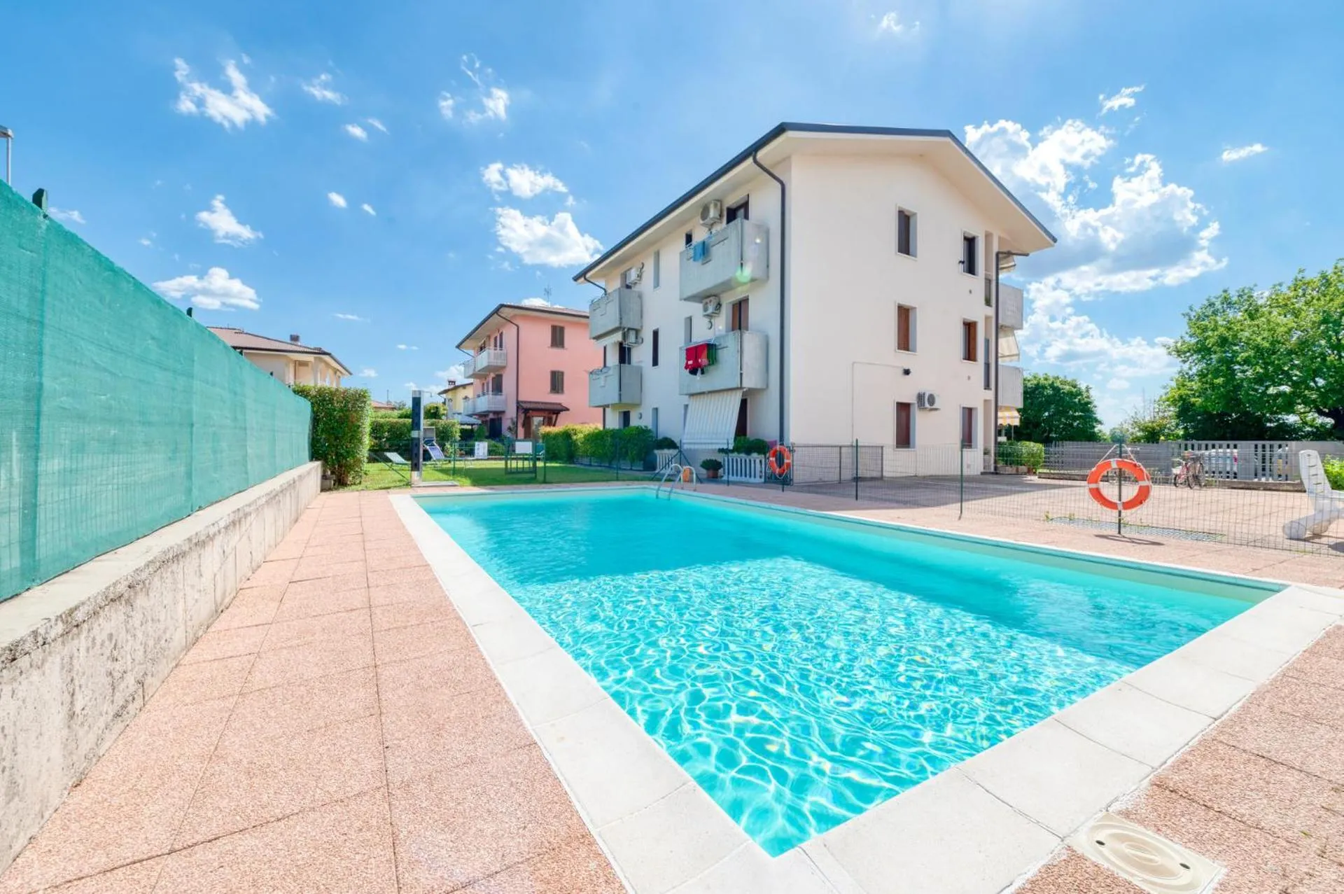 Property building in Wolf House - Sirmione Holiday