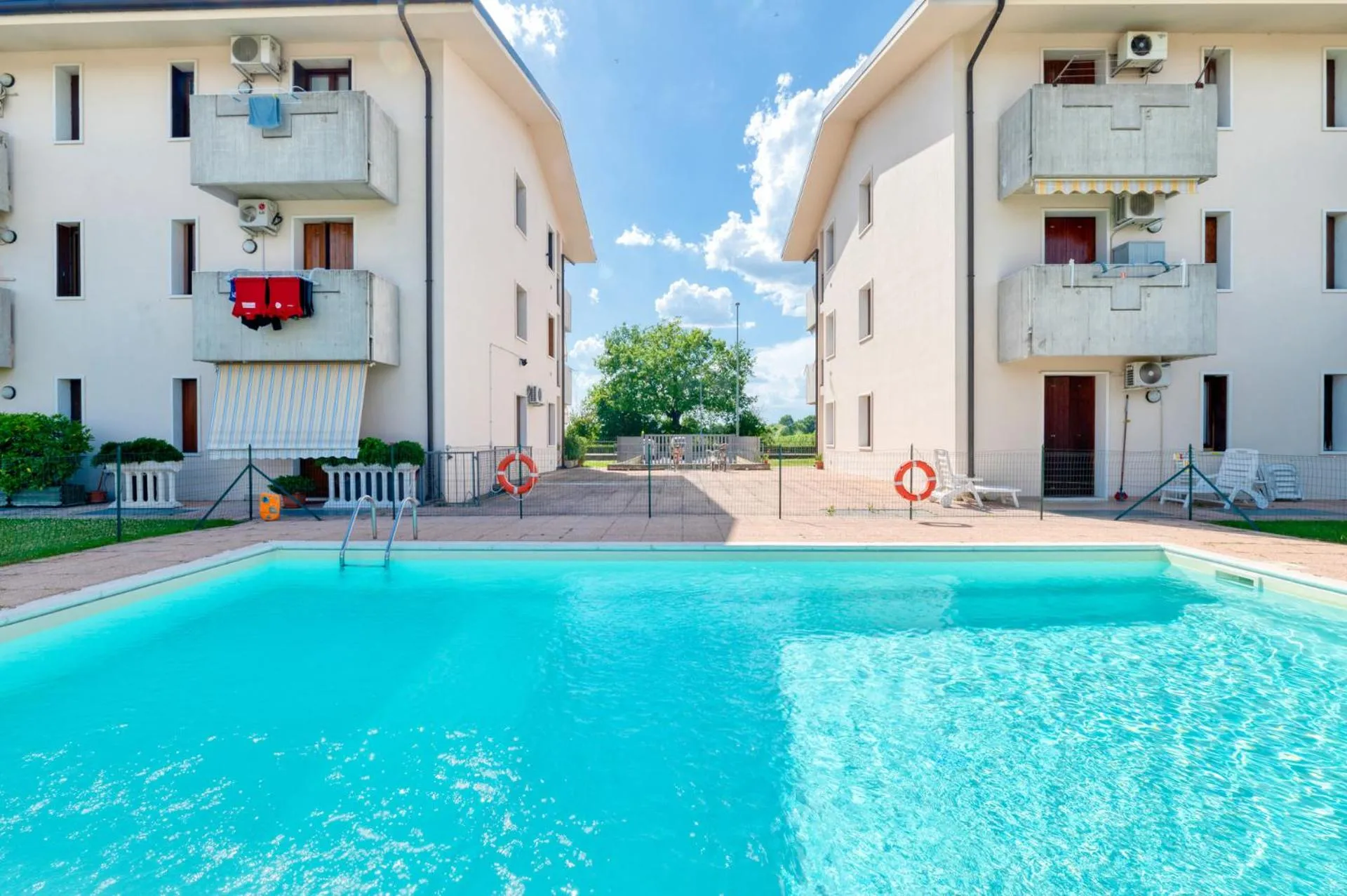 Property building in Wolf House - Sirmione Holiday