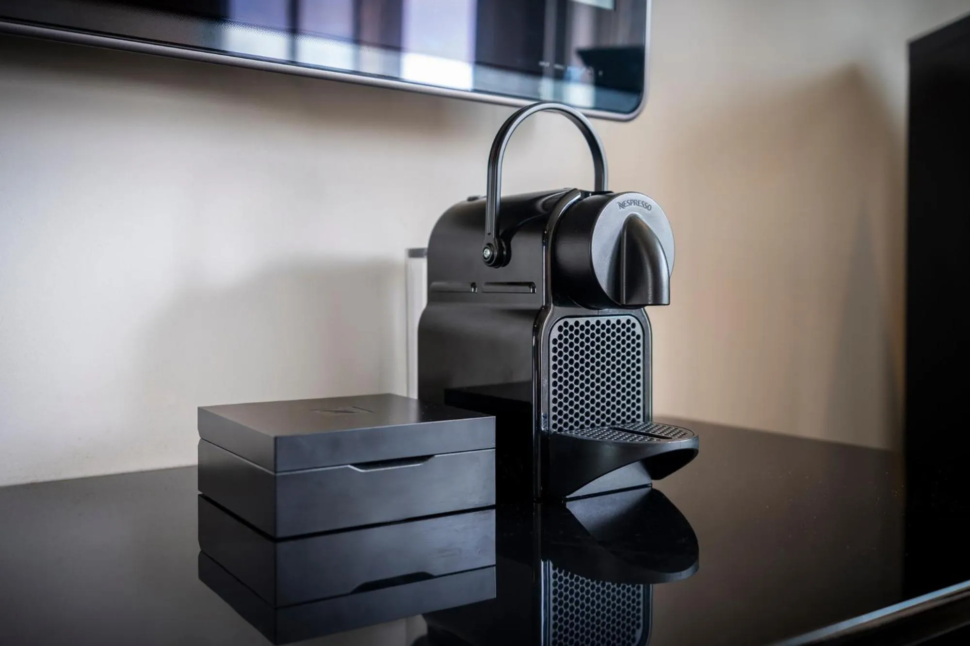 Coffee/tea facilities in New Berlin